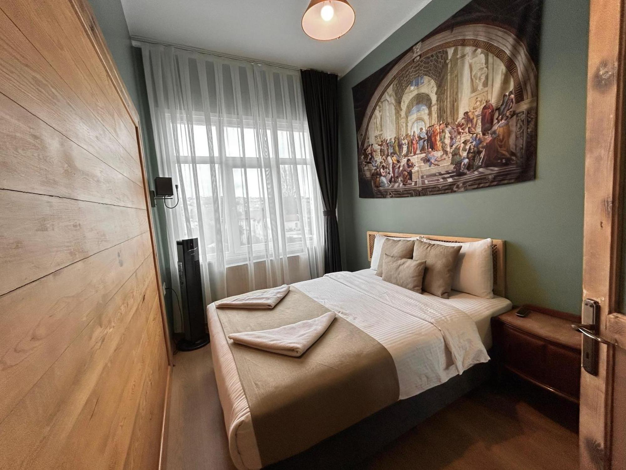 Waterfront By The Tram - Private Terrace With Dome & Golden Horn View In Fatih Ferienhaus *