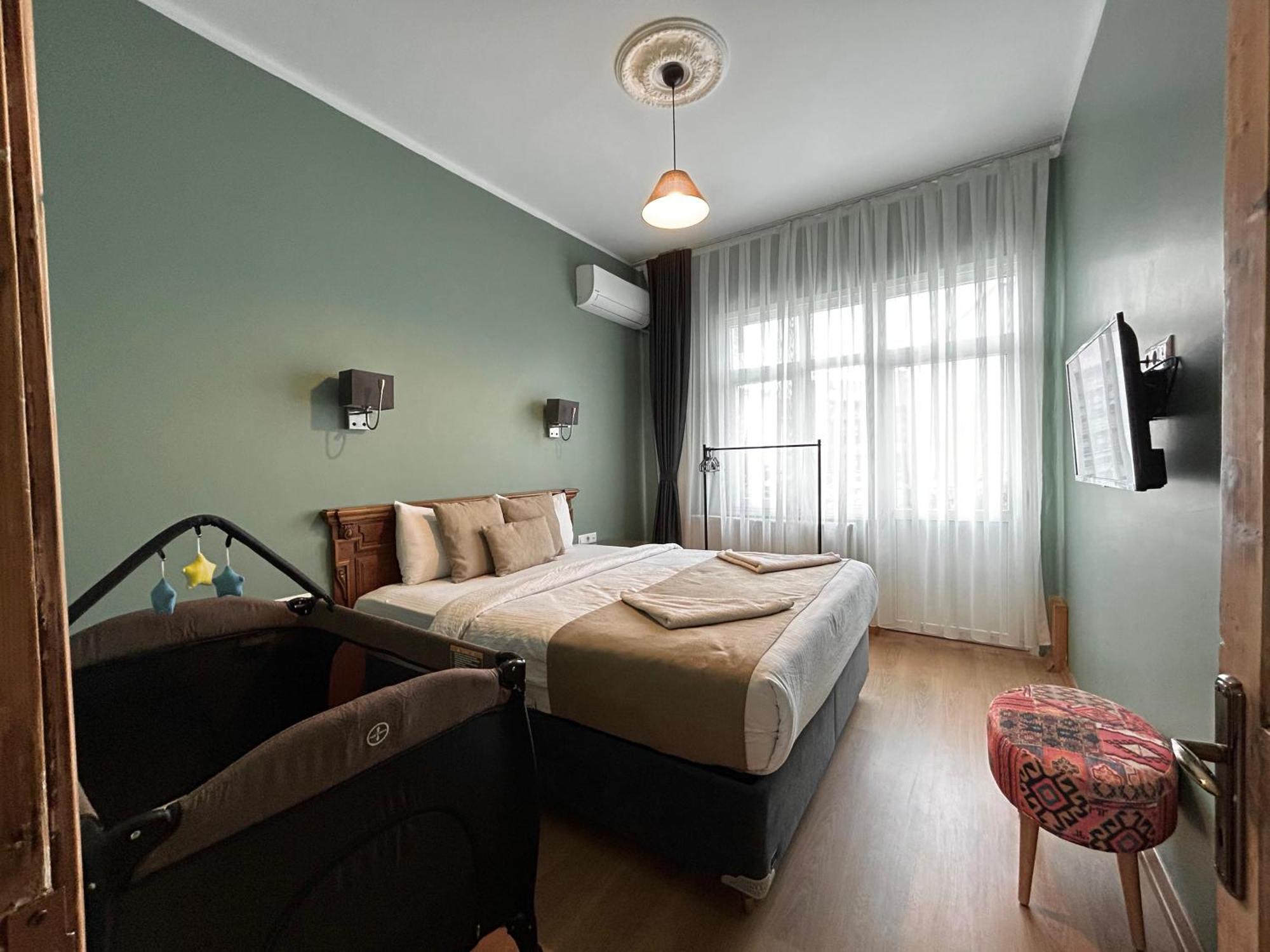 Tatil Evi Waterfront By The Tram - Private Terrace With Dome & Golden Horn View In Fatih