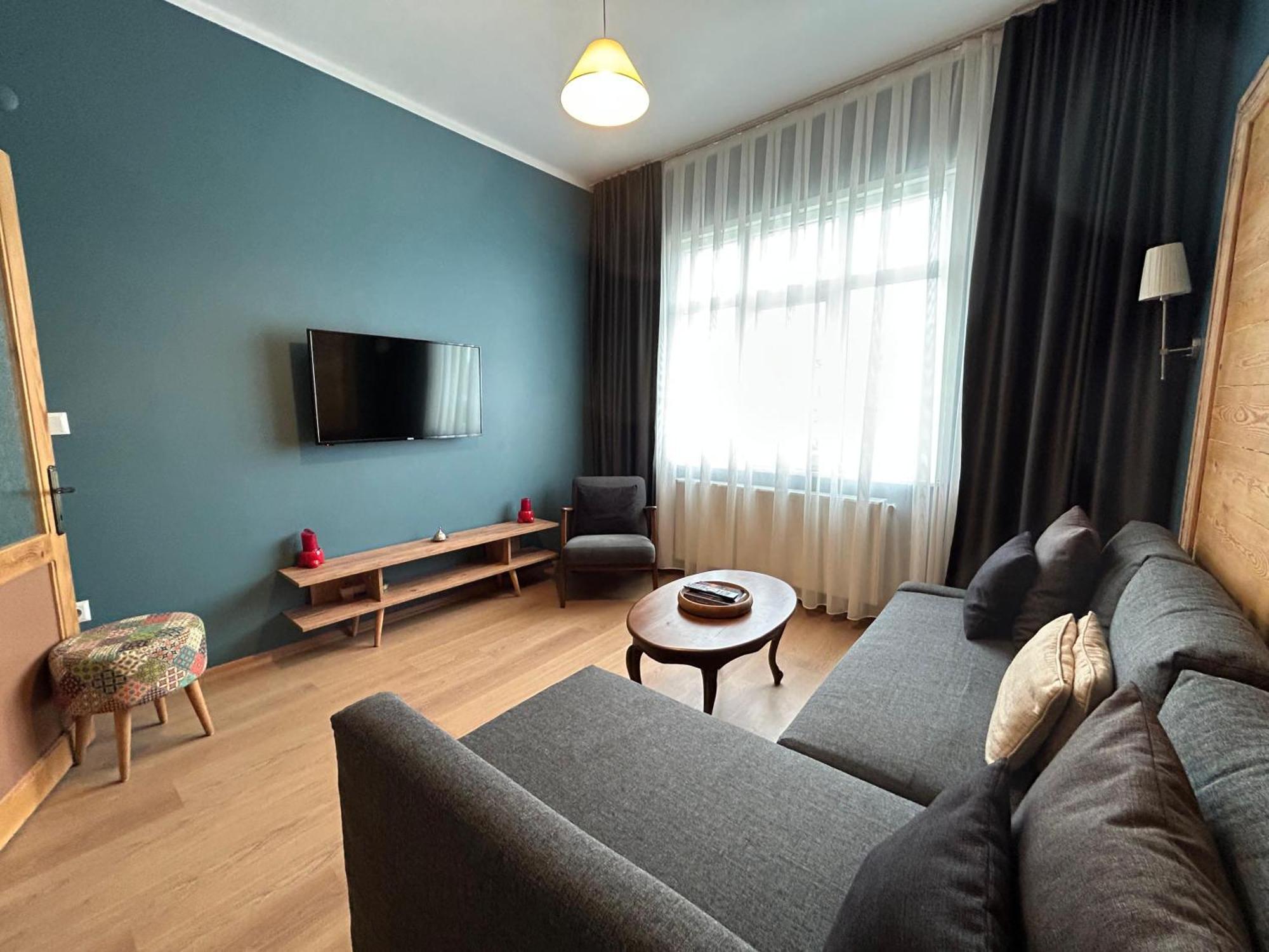 Tatil Evi Waterfront By The Tram - Private Terrace With Dome & Golden Horn View In Fatih İstanbul