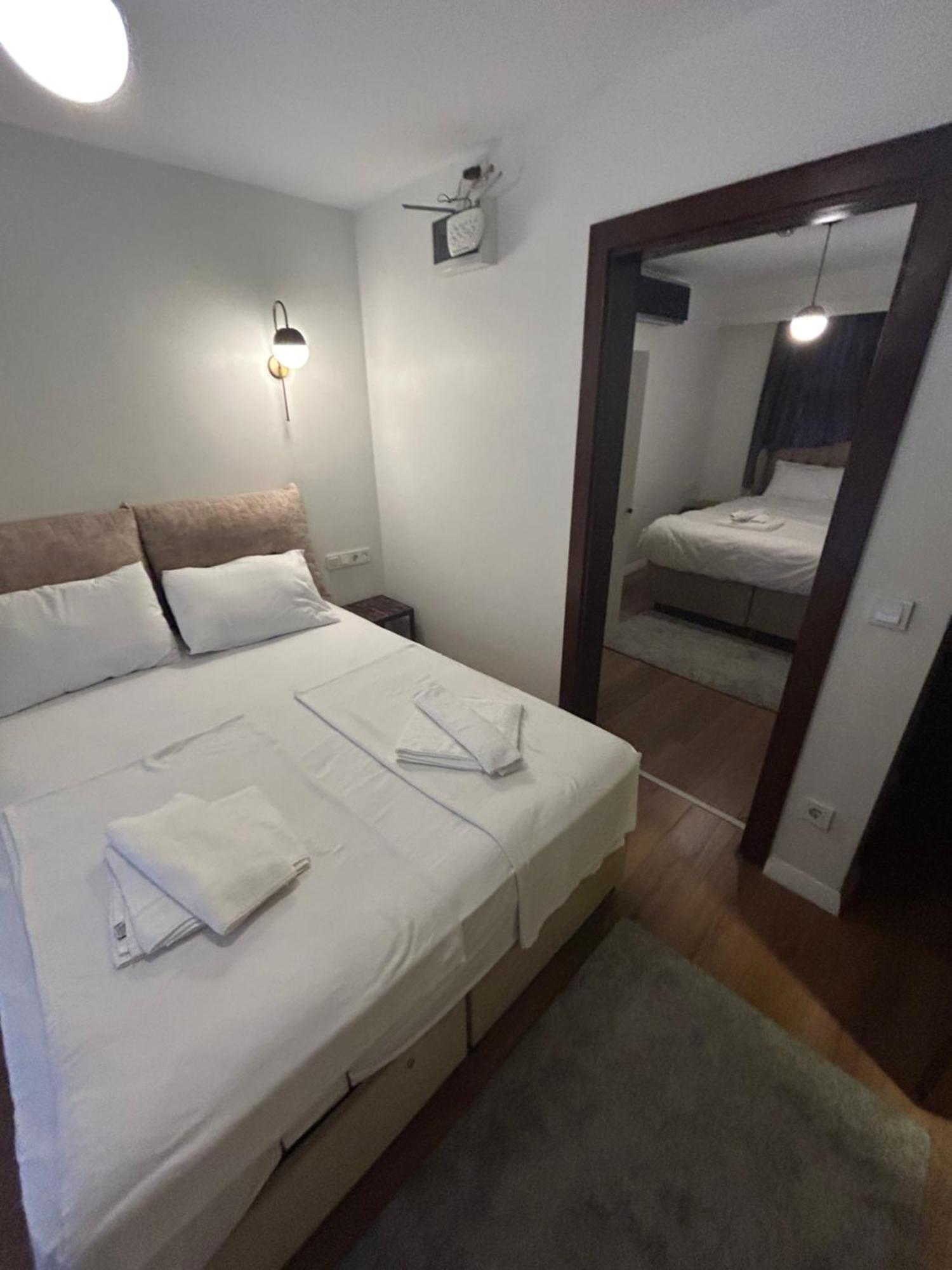 Constatntinos Hostel