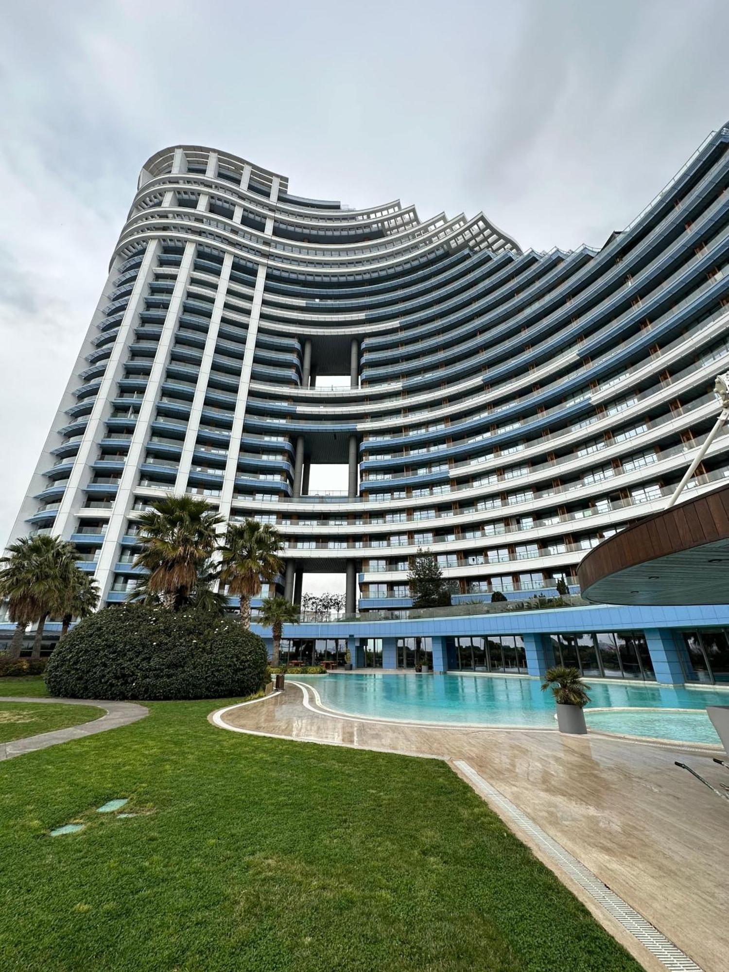 Excellent Next To The Fisekhane Apartment
