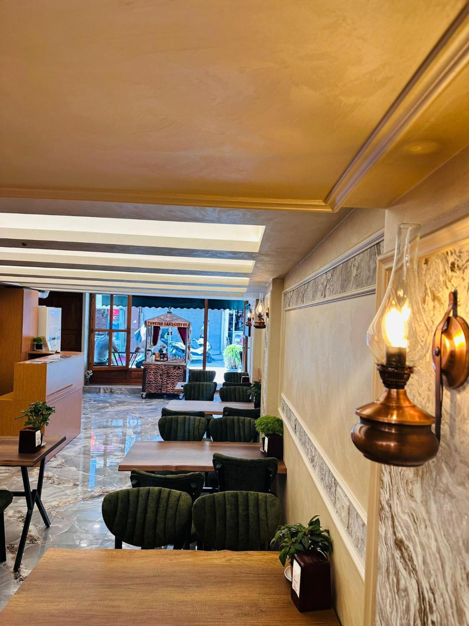 Hotel Riverside