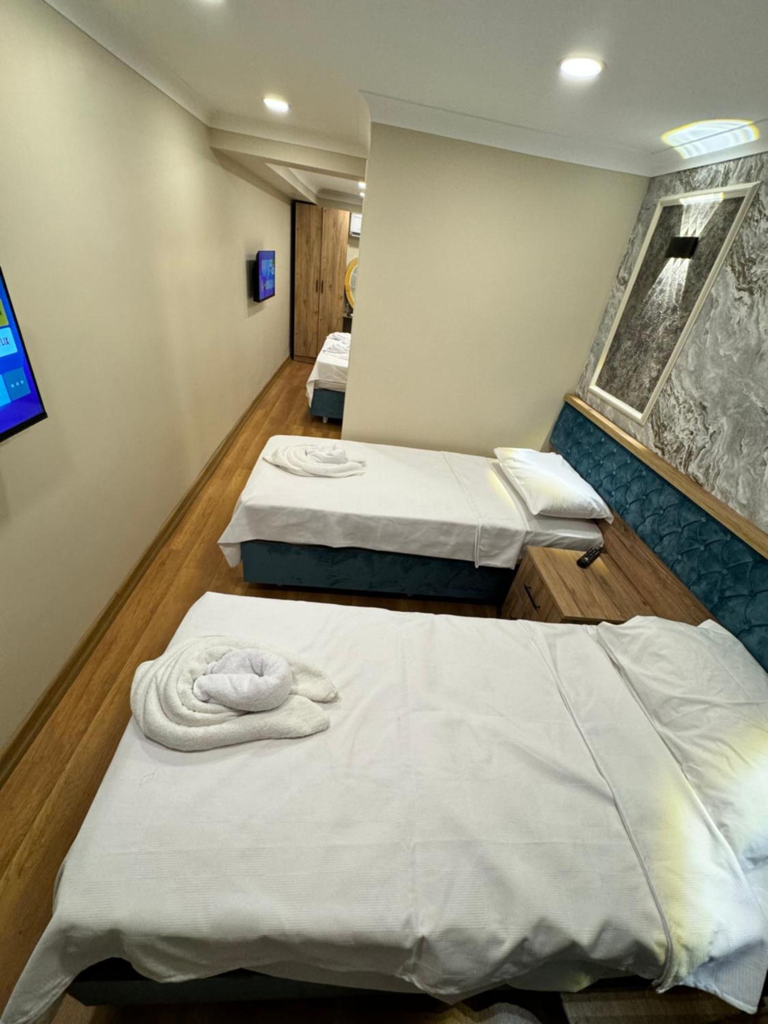 Riverside 3*