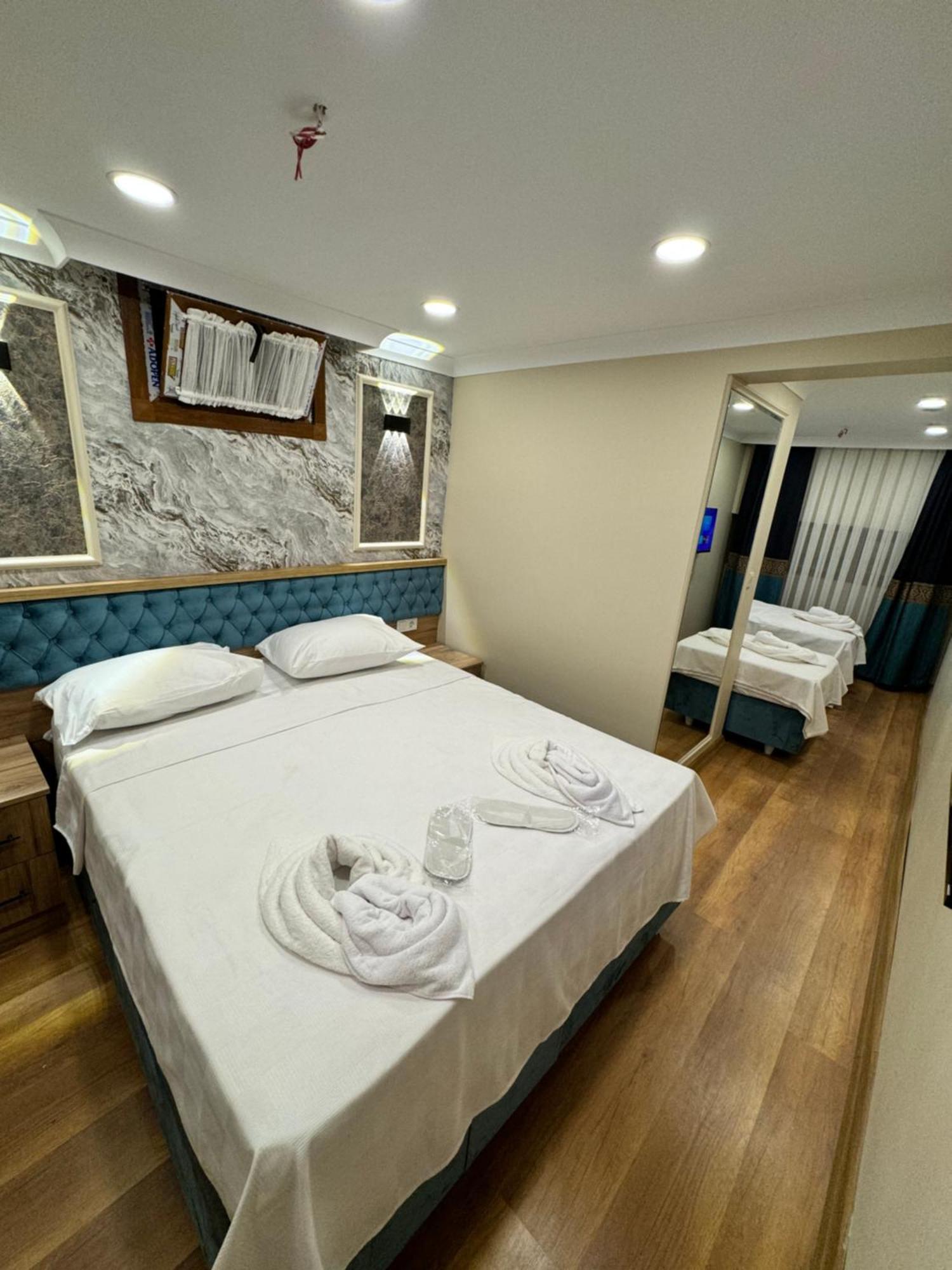 Hotel Riverside