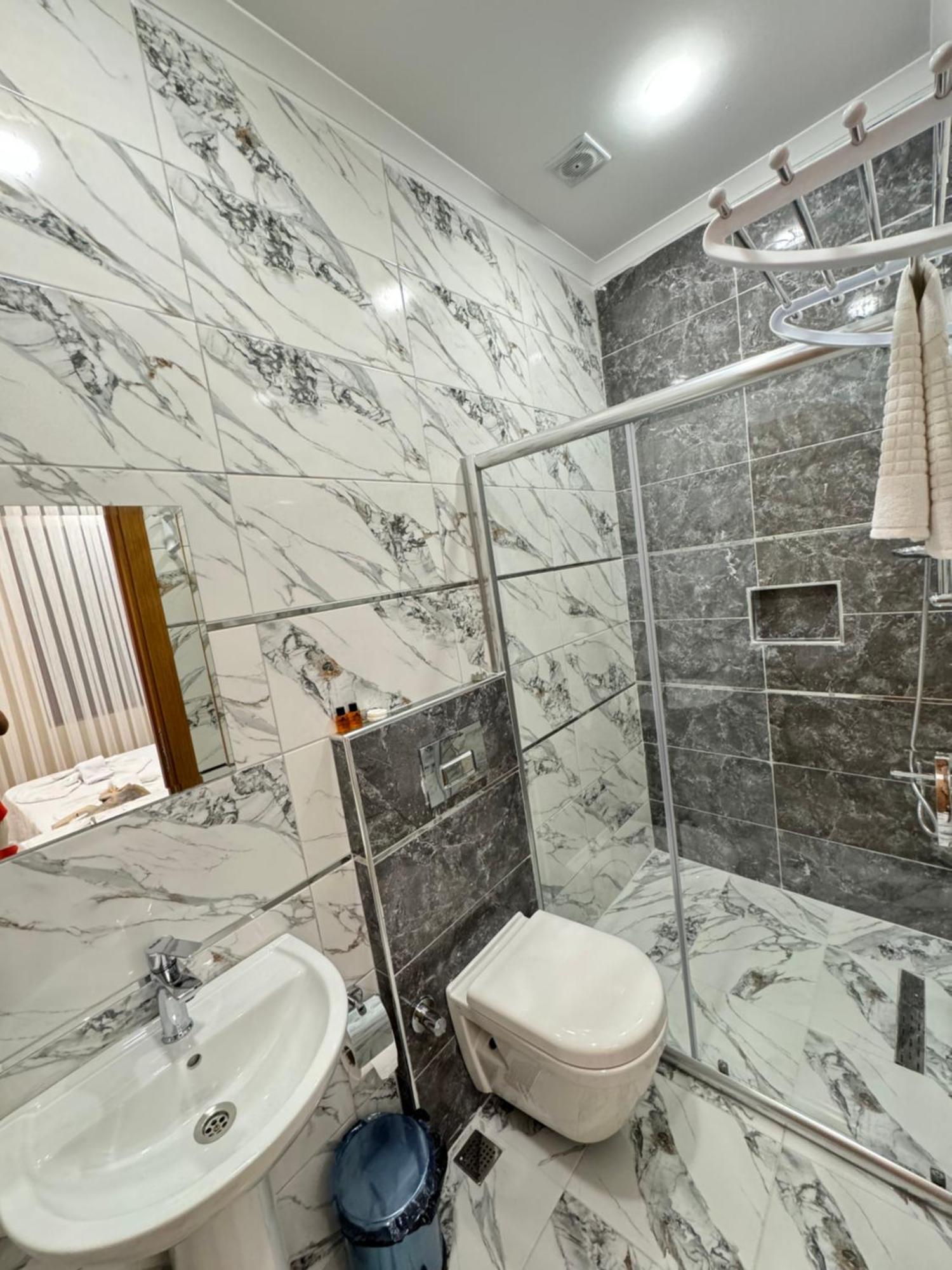 Hotel Riverside 3*