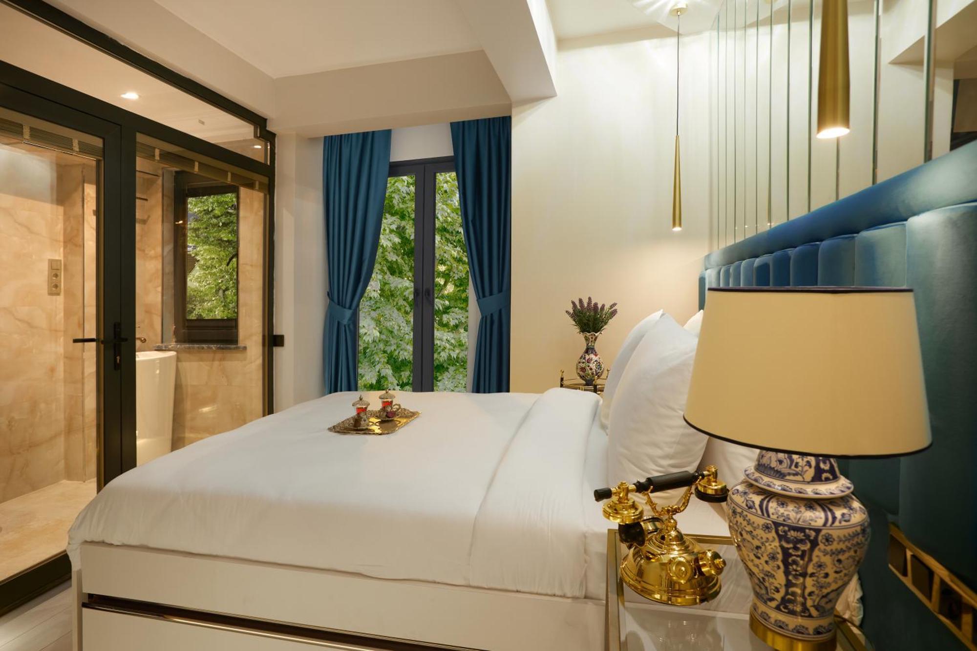 Mitspark Hotel 4*