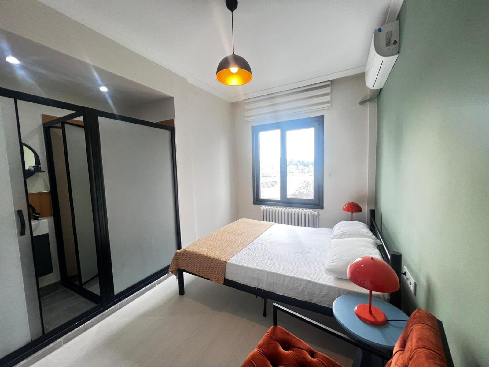 Wonder Karakoey 4- Ultra Luxury , 4br, 2ba Sea View * Istanbul