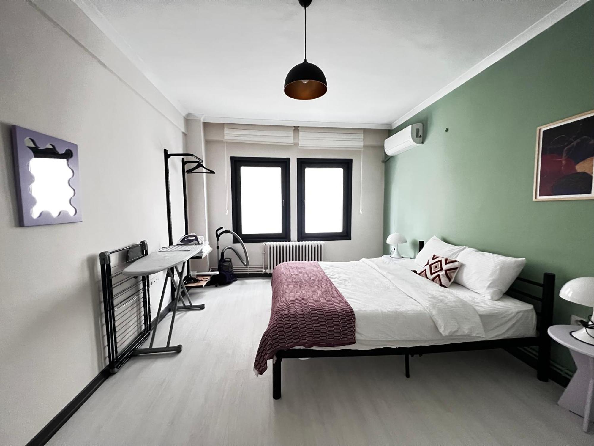 Apartment Wonder Karakoey 4- Ultra Luxury , 4br, 2ba Sea View Istanbul