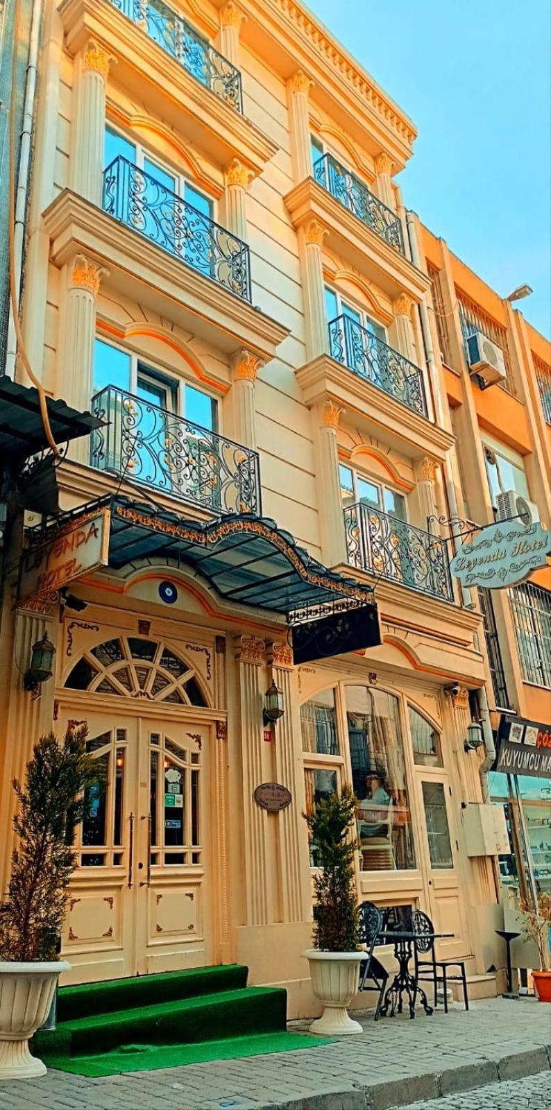 Leyenda Boutique Aparthotel 3*