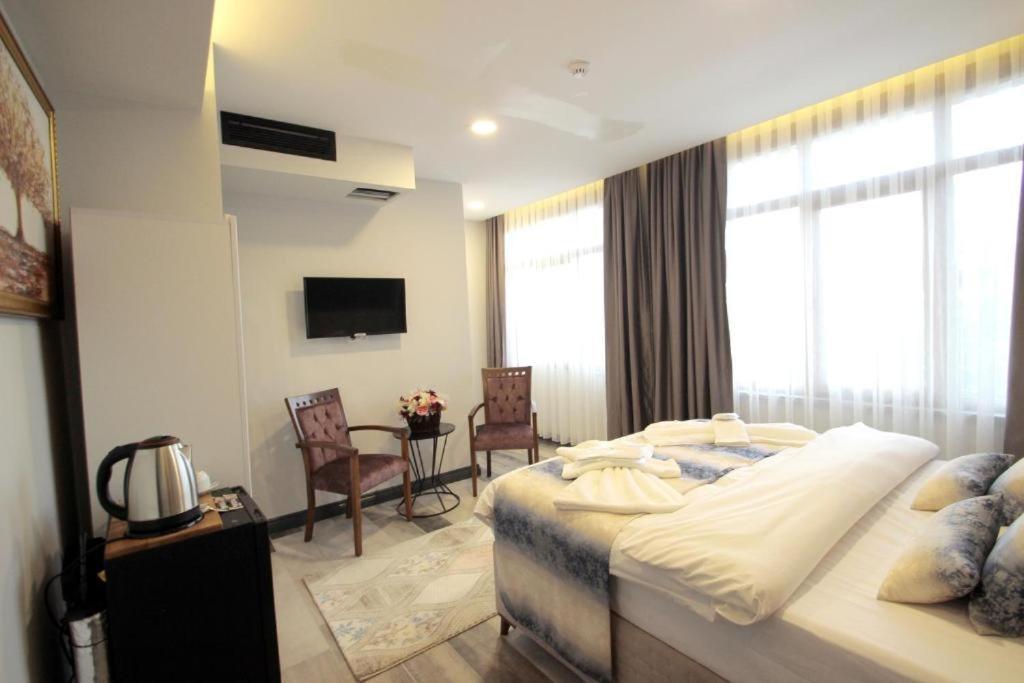 Guler Palace Hotel *