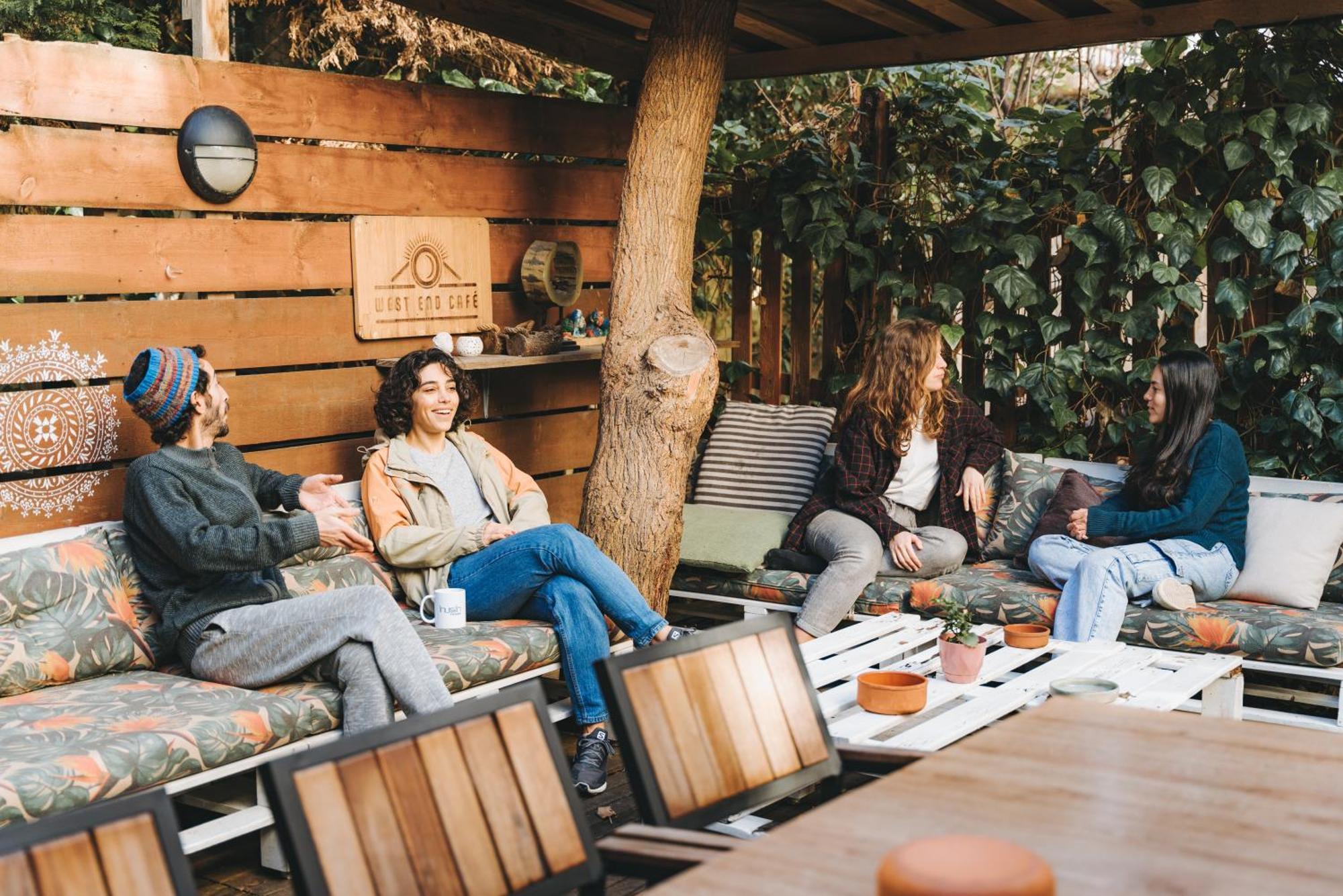 Hush Lounge Hostel
