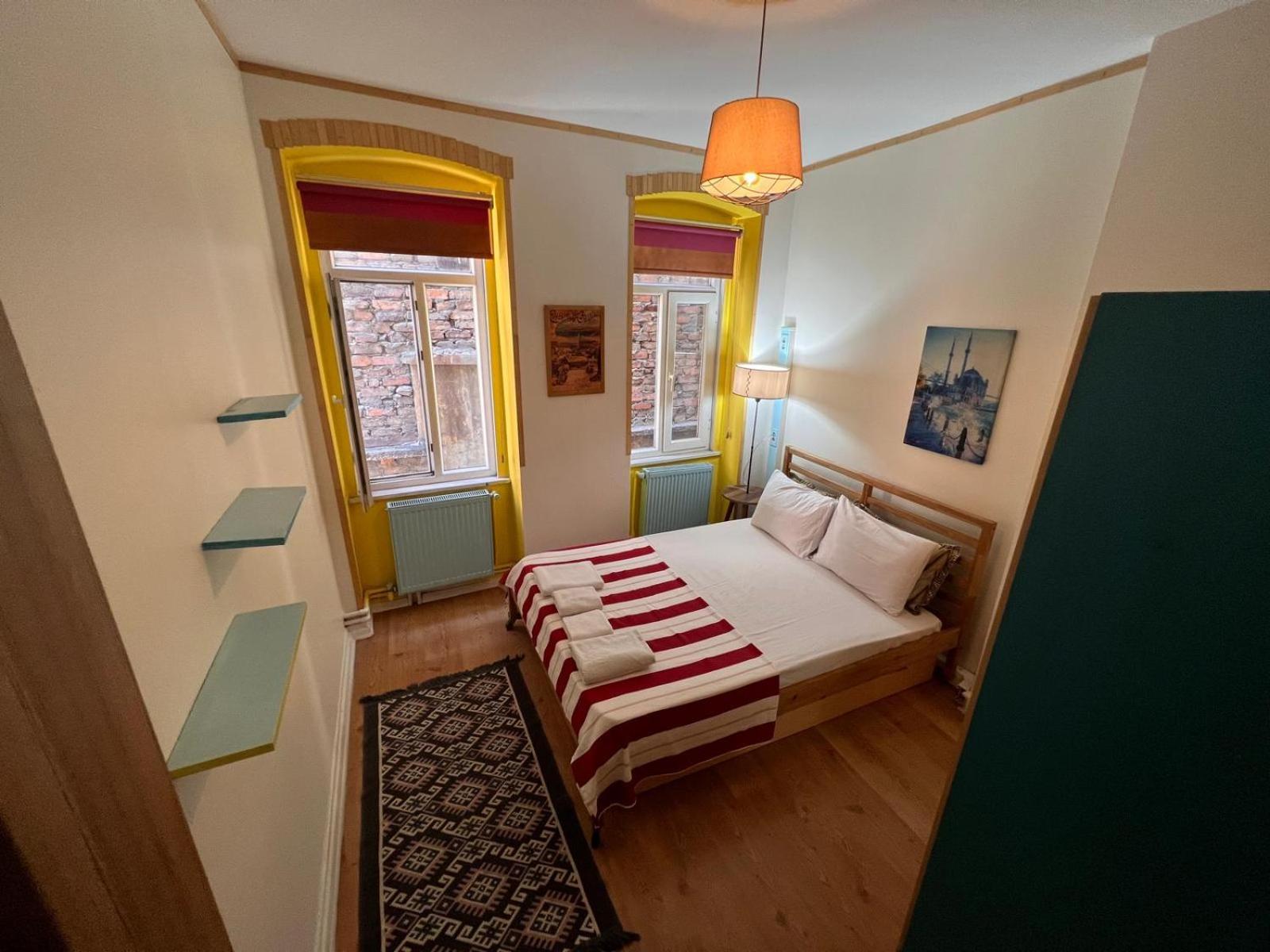 Aparthotel Rodin *