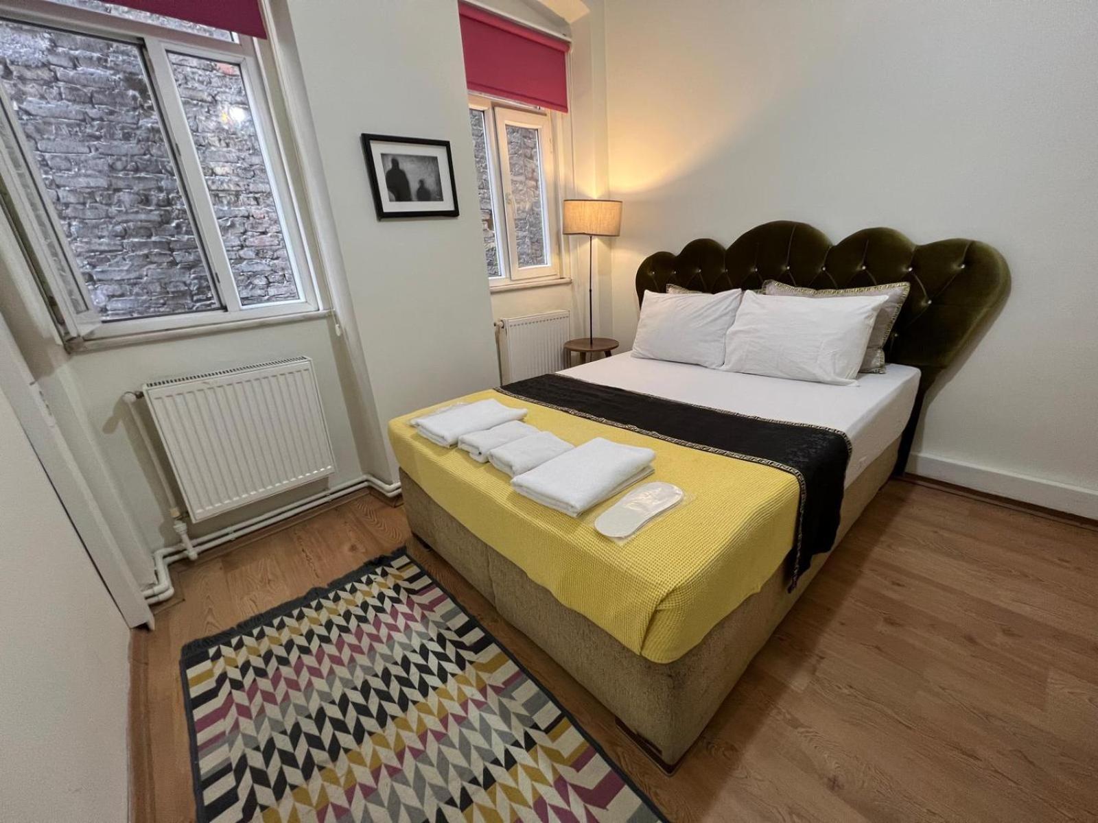 Aparthotel Rodin *