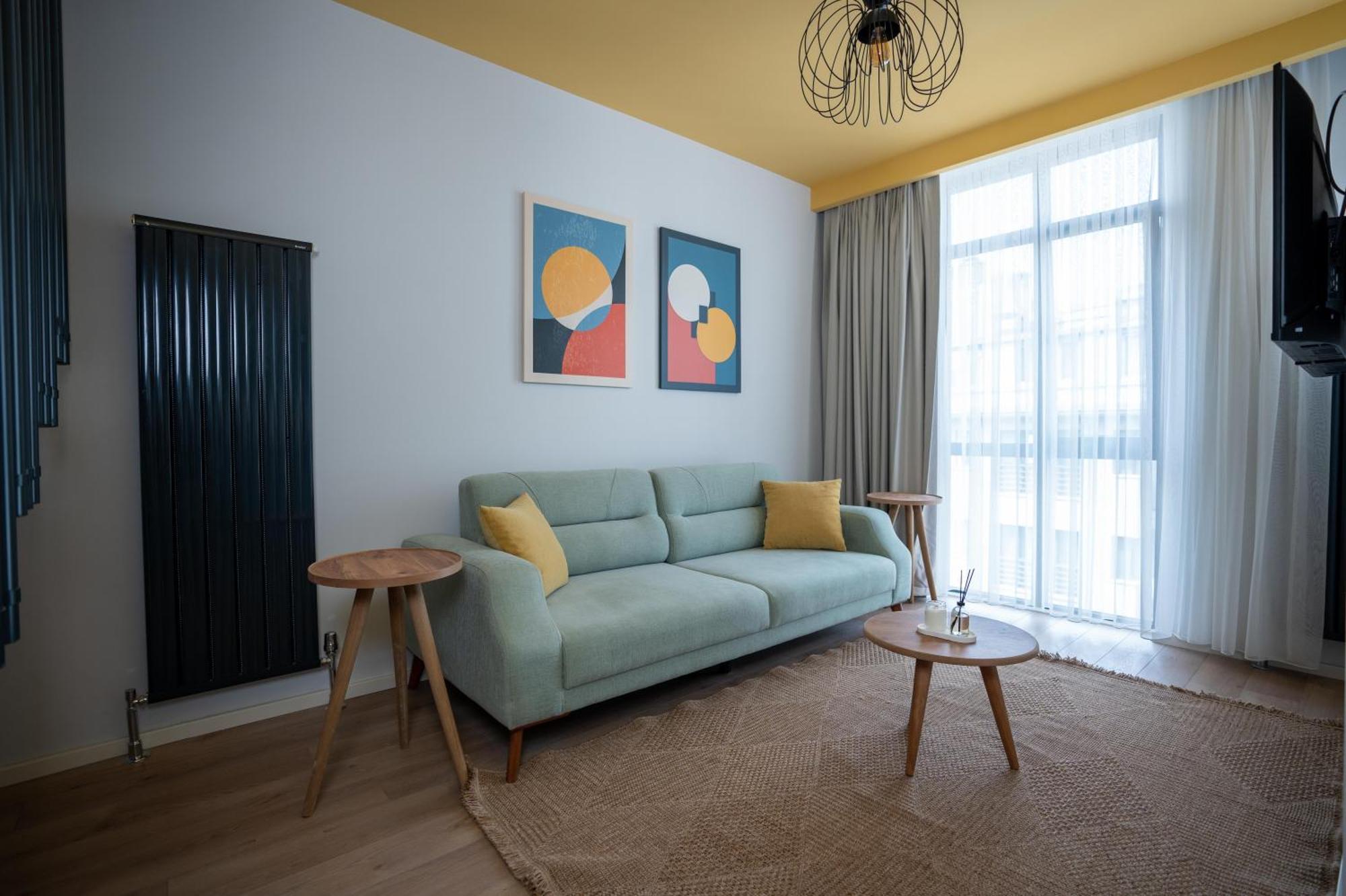 Bird Nest Aparthotel *