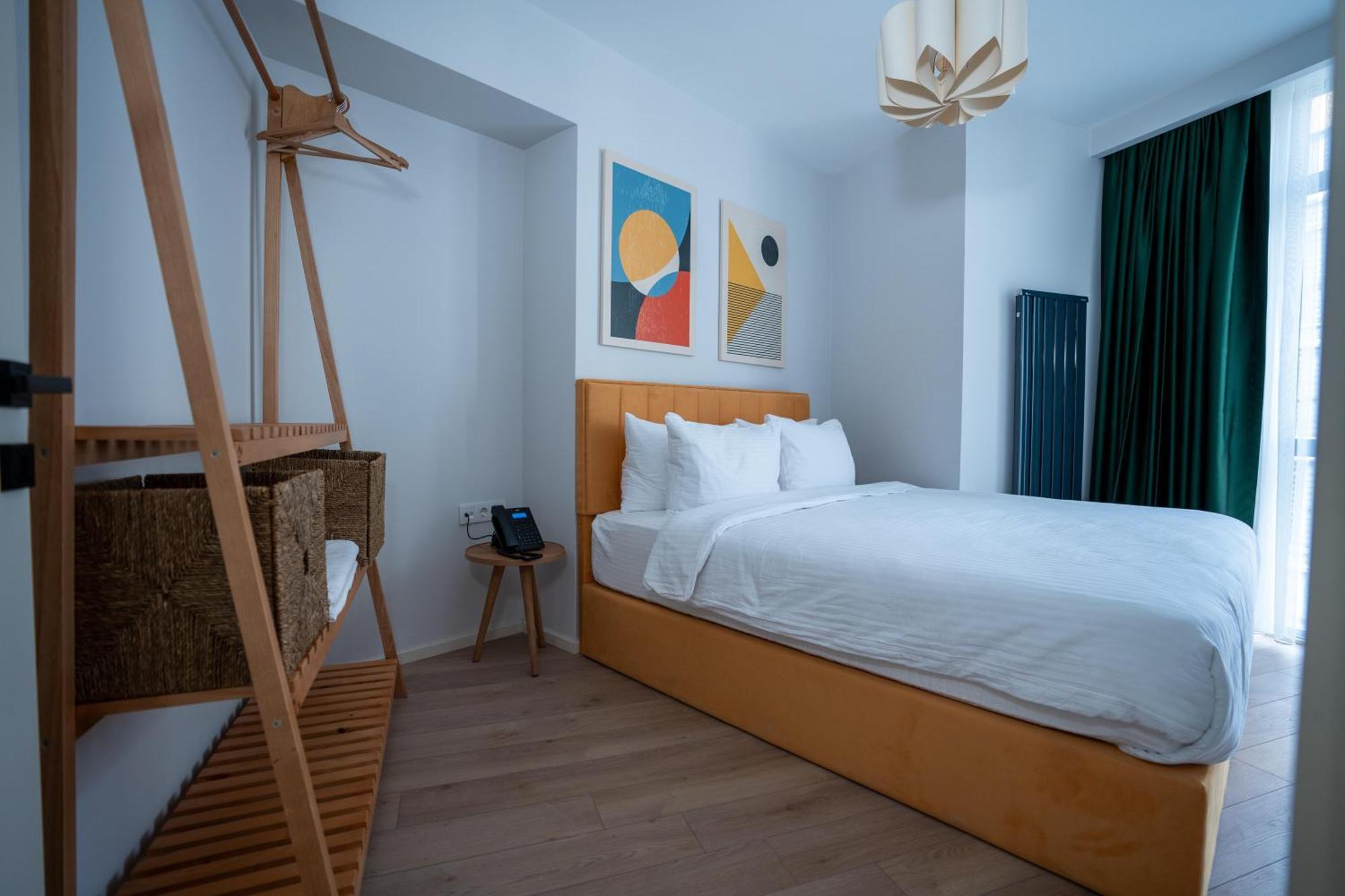 Bird Nest Aparthotel *