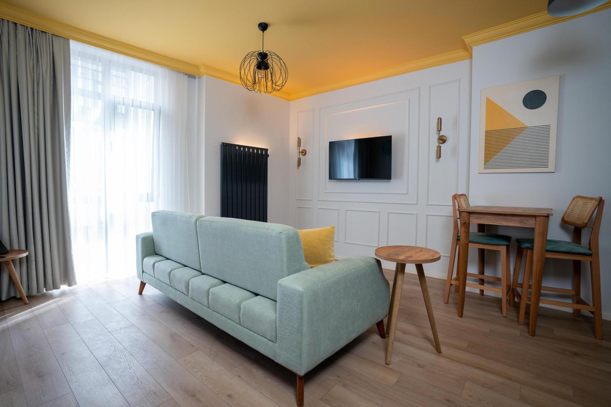 Bird Nest Aparthotel Istanbul