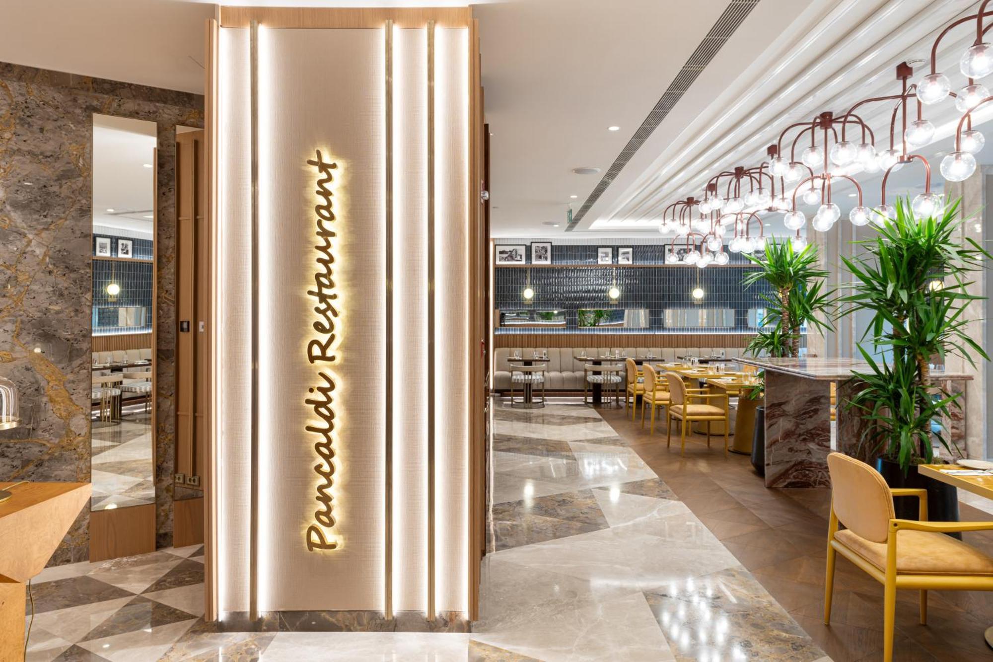 Hotel Ramada Plaza By Wyndham Center (adults Only)
