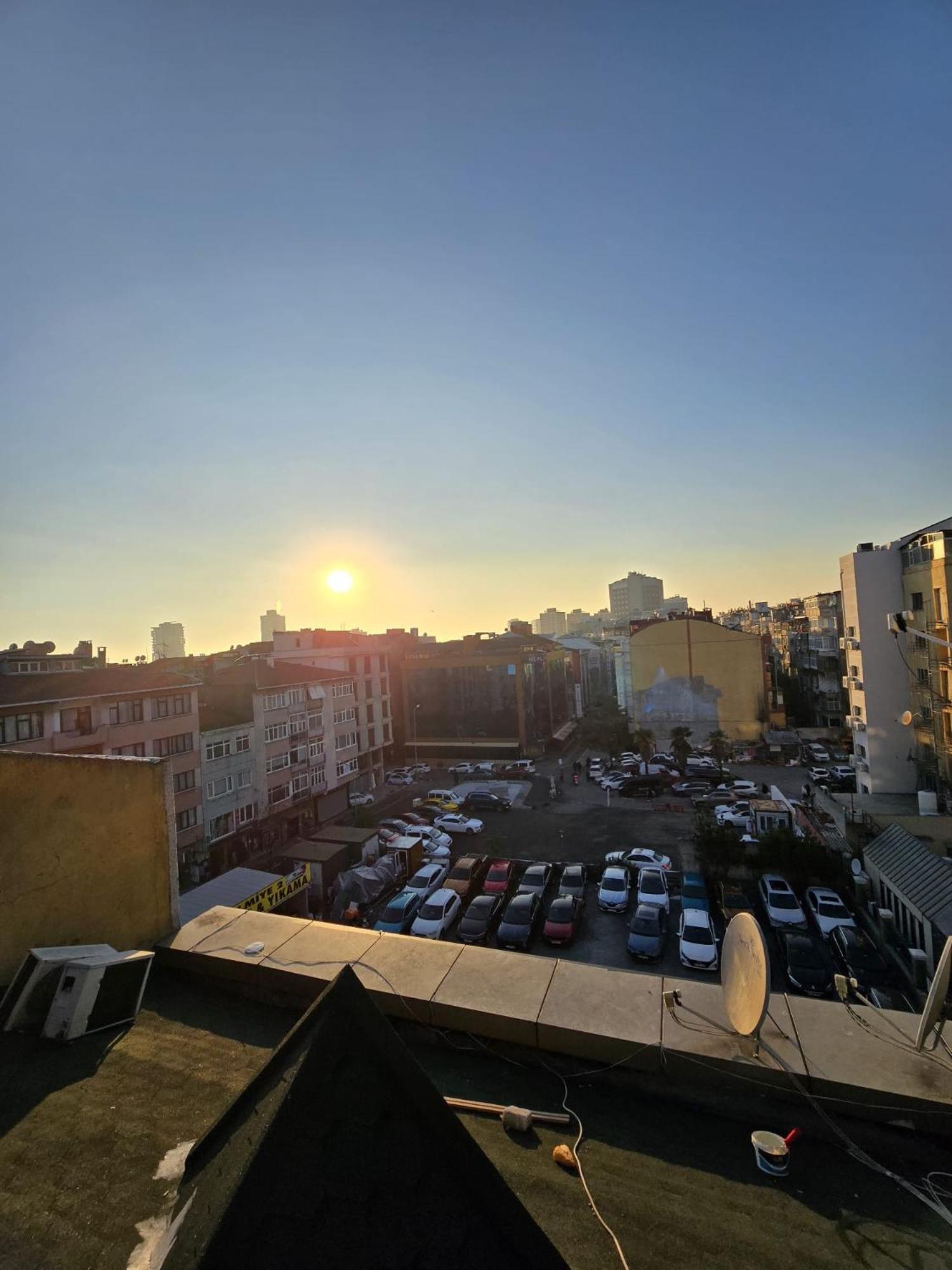 Rays Bakirkoey Center 3*