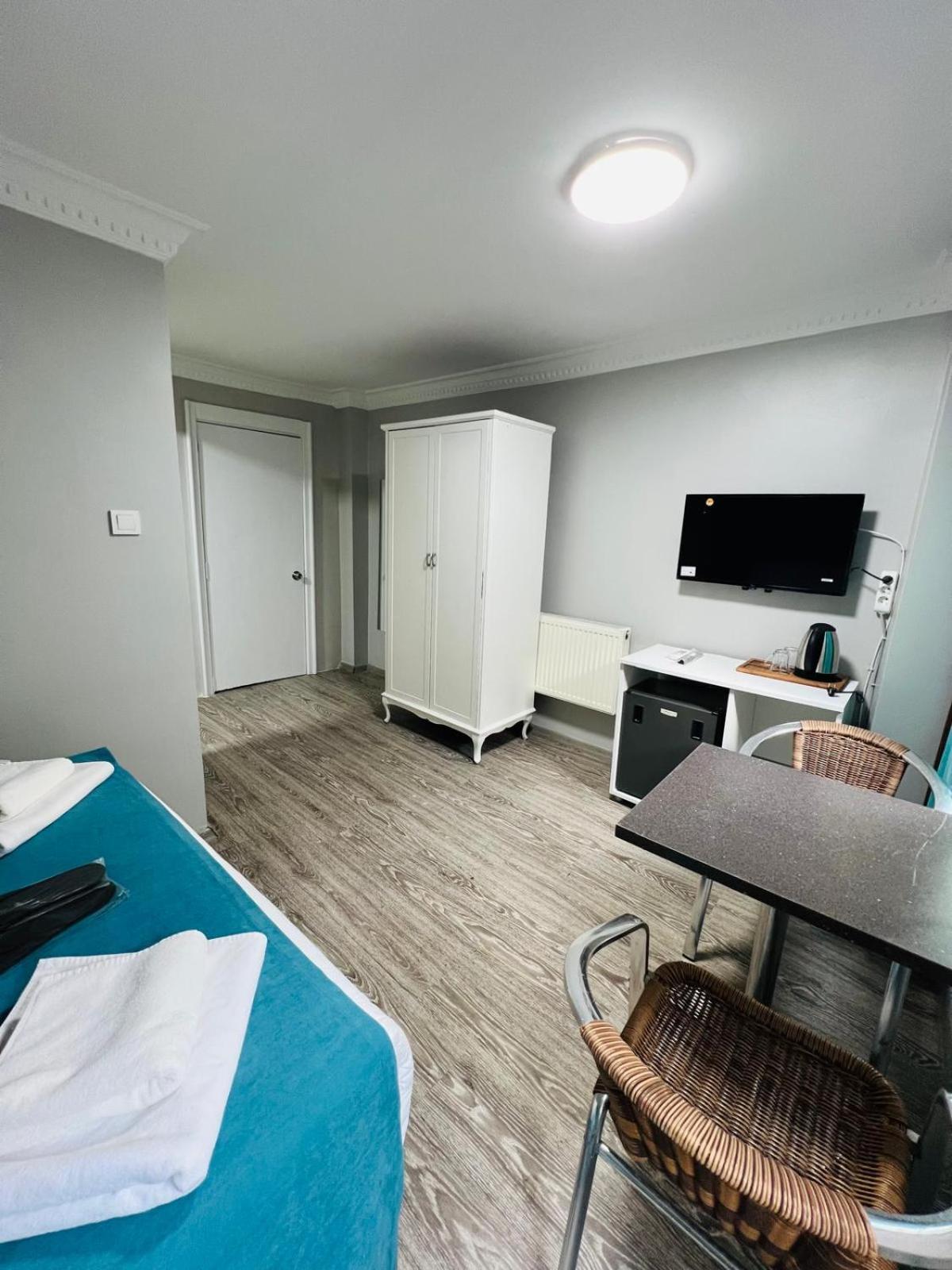 Taksim Dora Bed & Breakfast