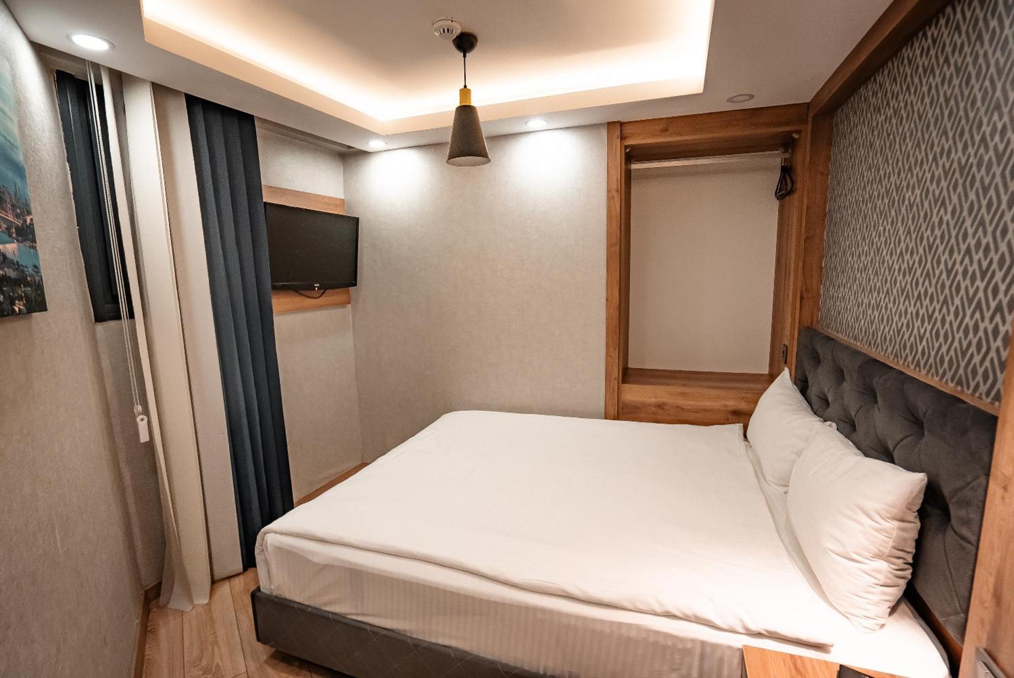 World Heritage Center Otel