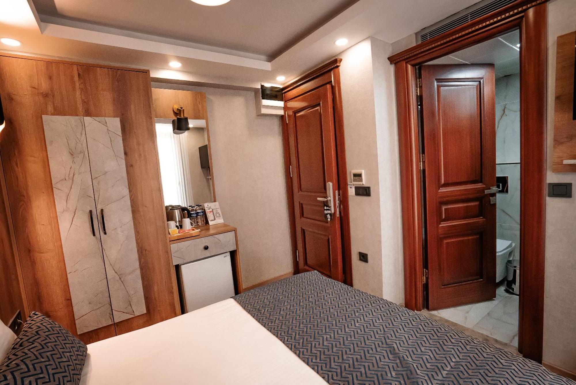 World Heritage Center Otel 2*