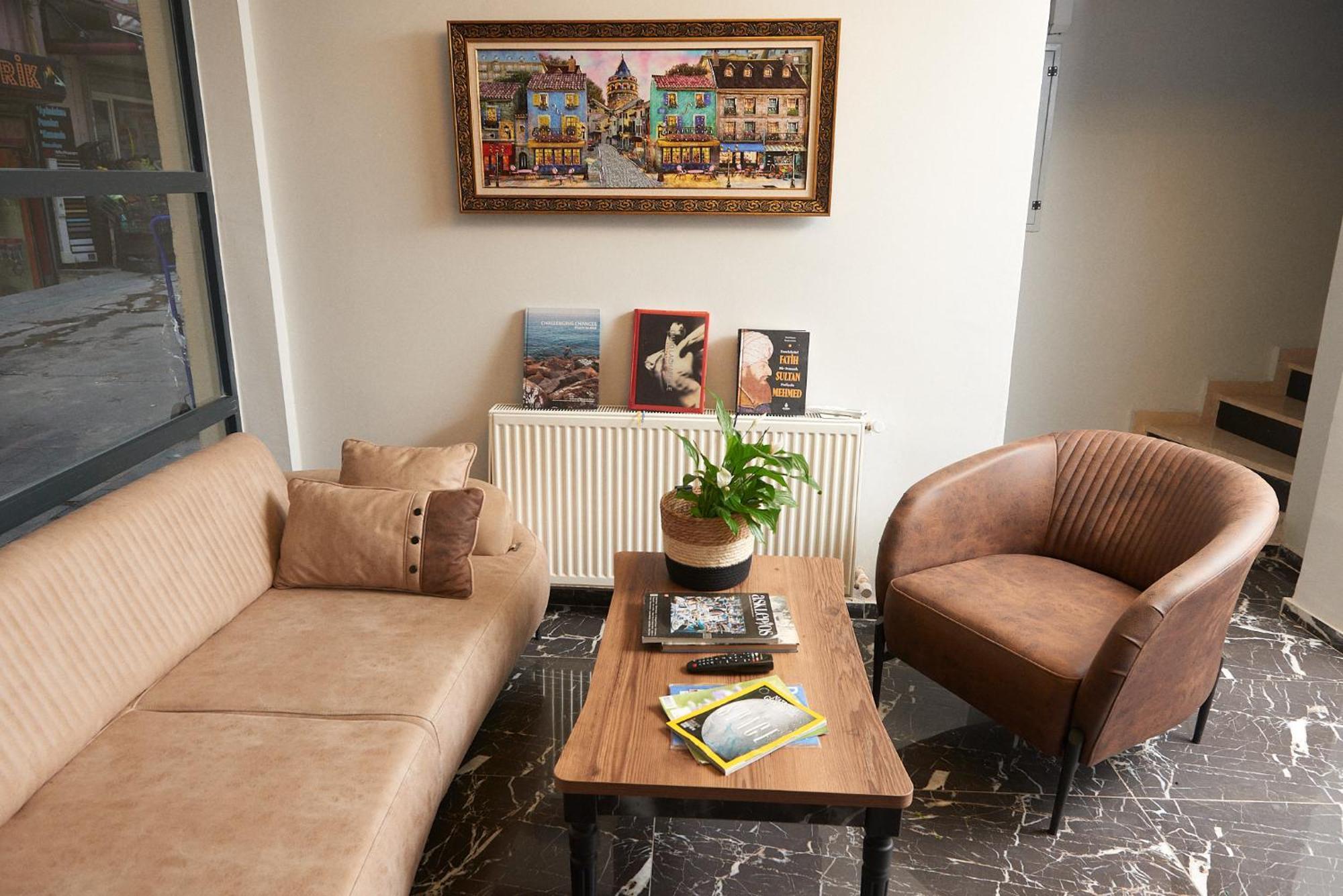 Aparthotel Taksim Eliana *
