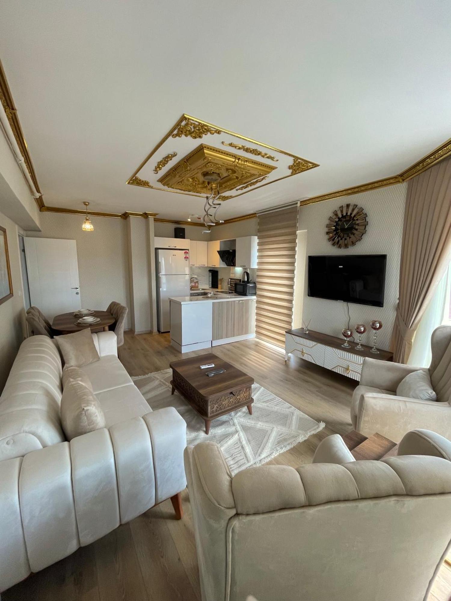 King Panorama Hi9 *