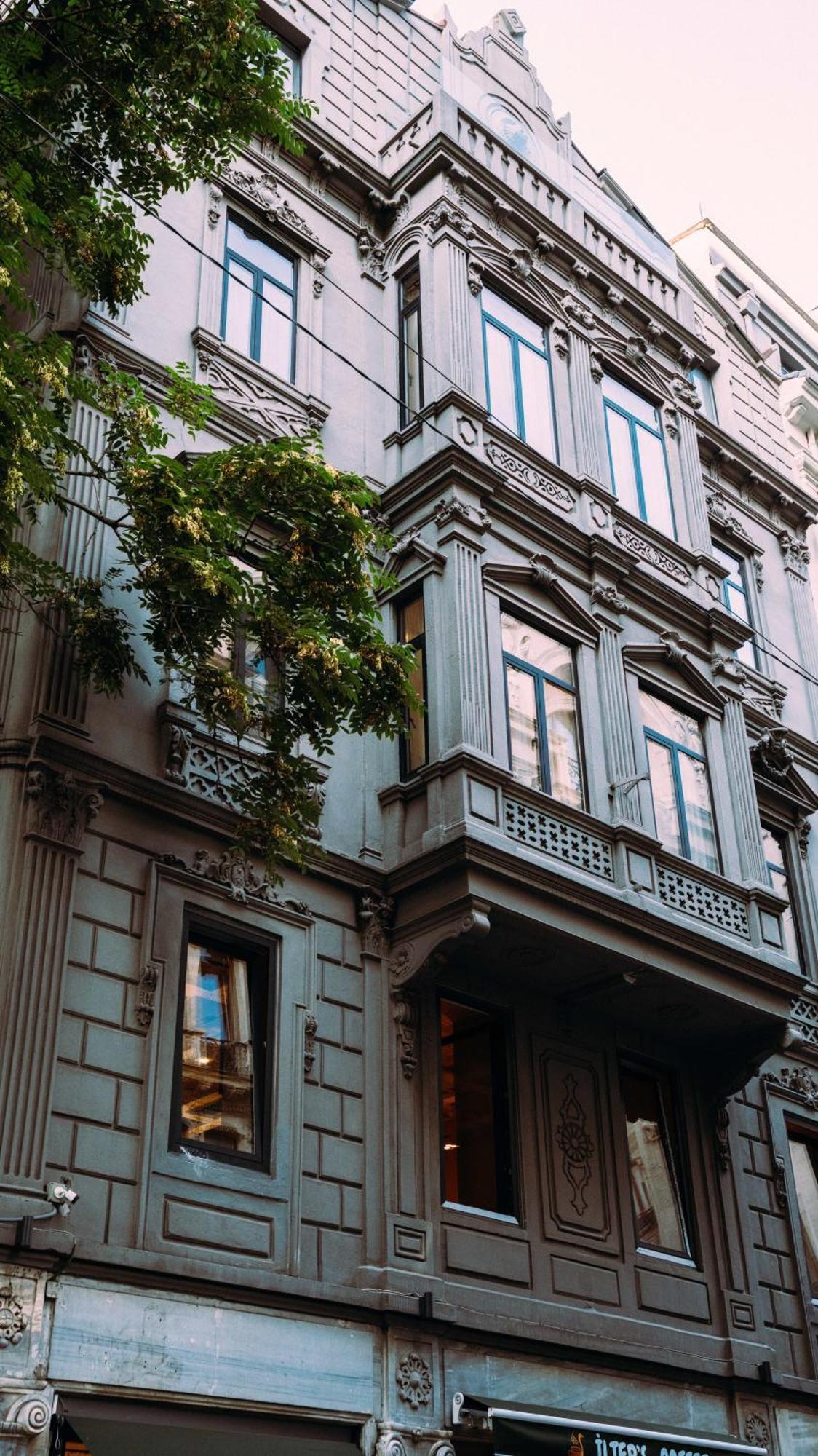 Decamondo Aparthotel