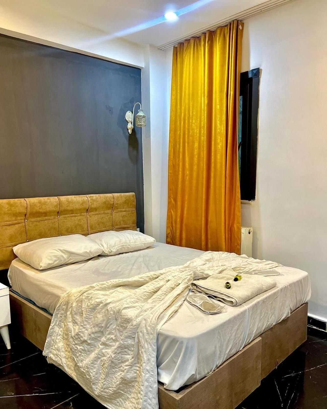 Happy Aparthotel *