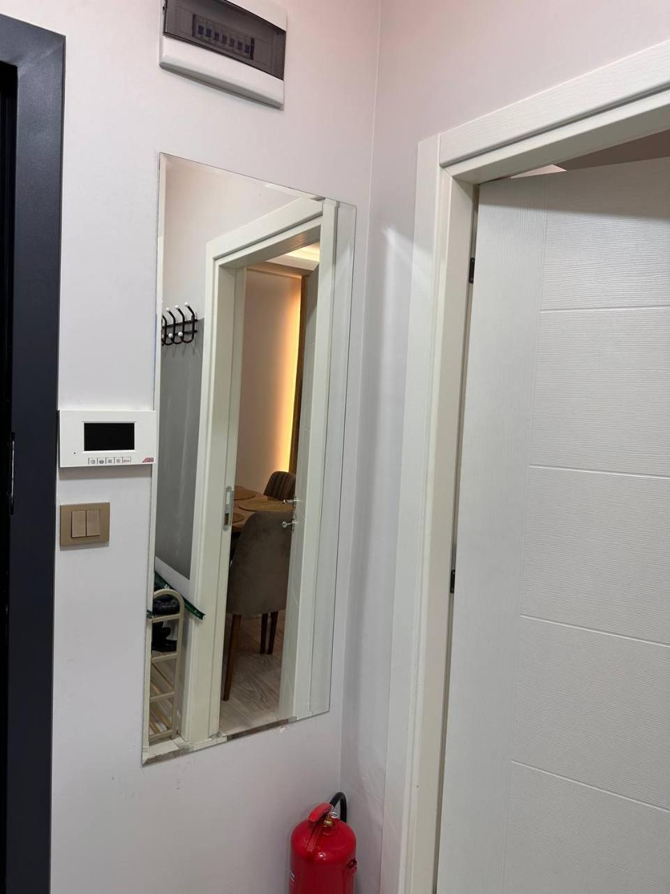 Apartment Zara's In Istanbul