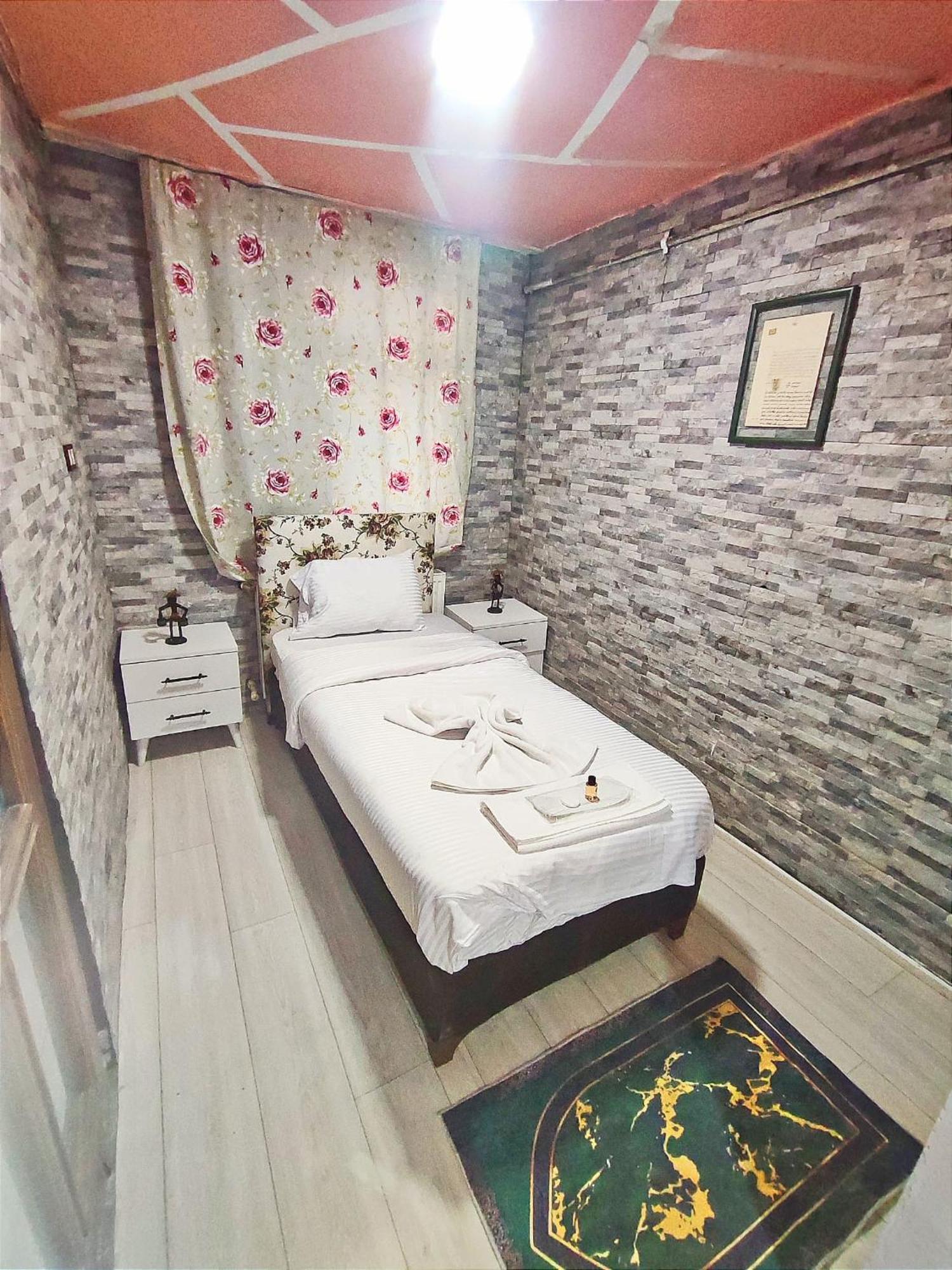 Taksim Luxurious Style