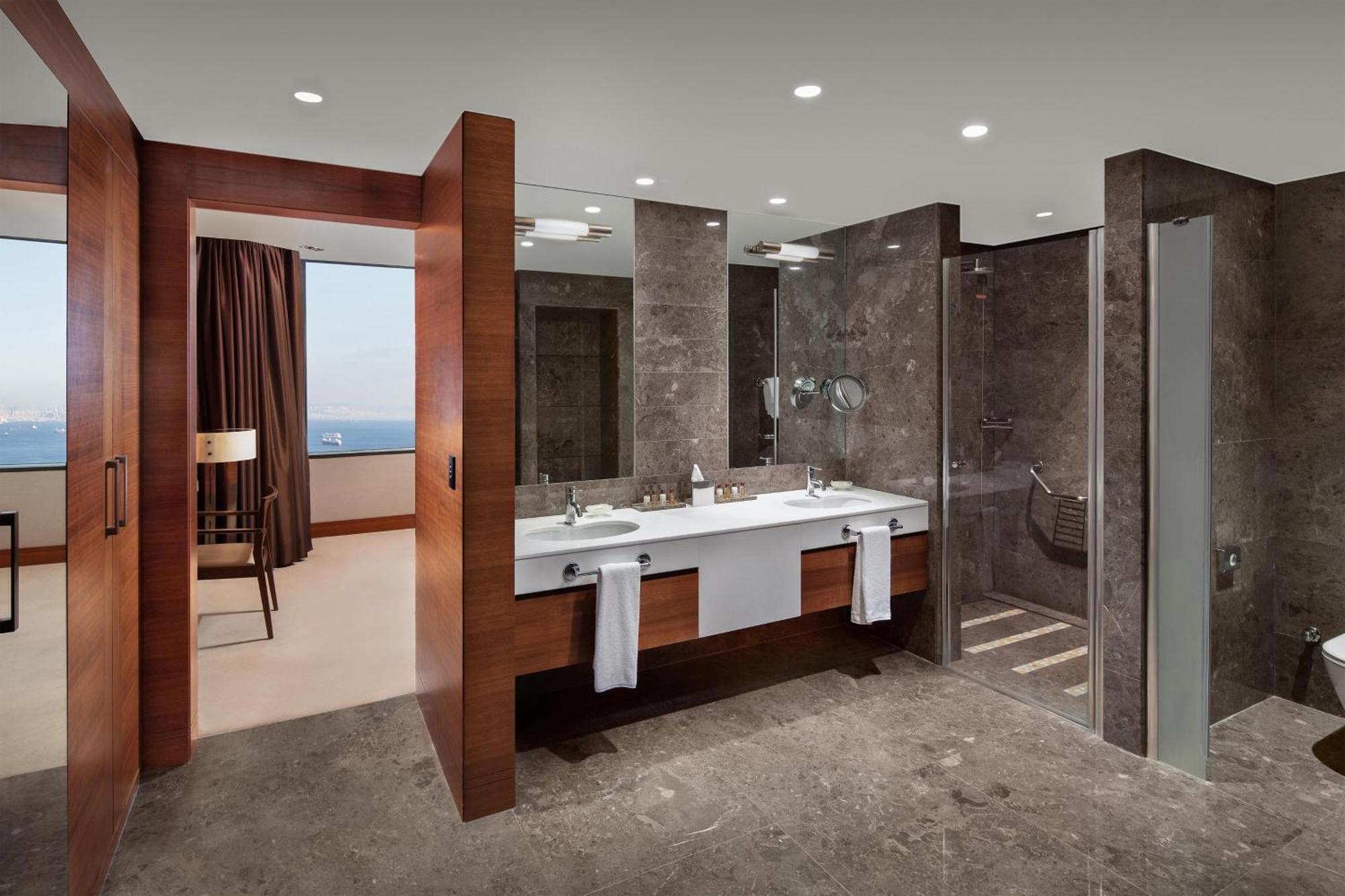 Sheraton Atakoy Hotel 5*