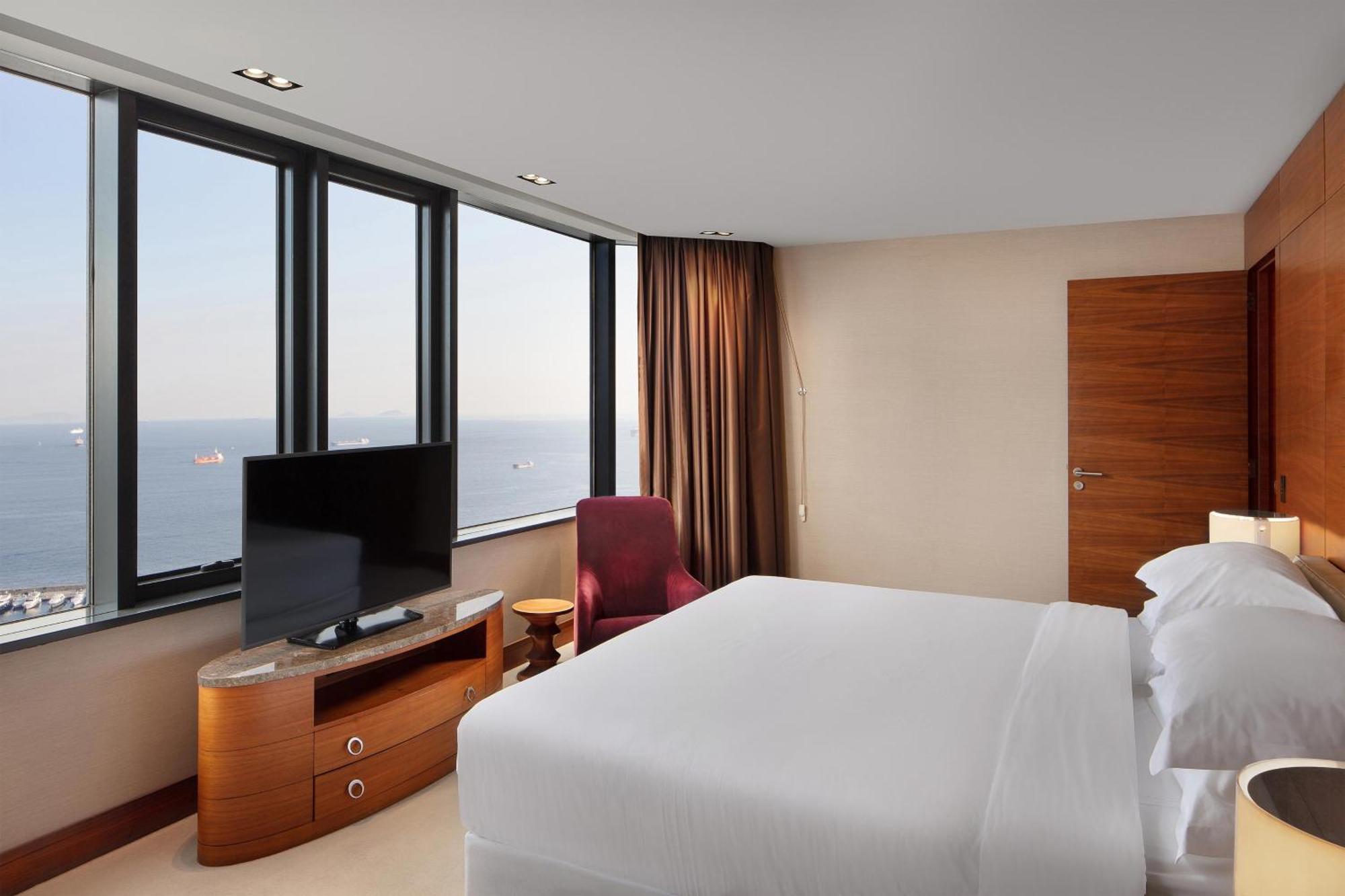 Sheraton Atakoy Hotel