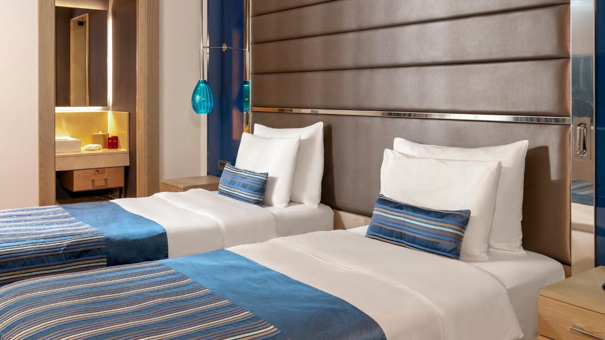Crowne Plaza Florya By Ihg Hotel