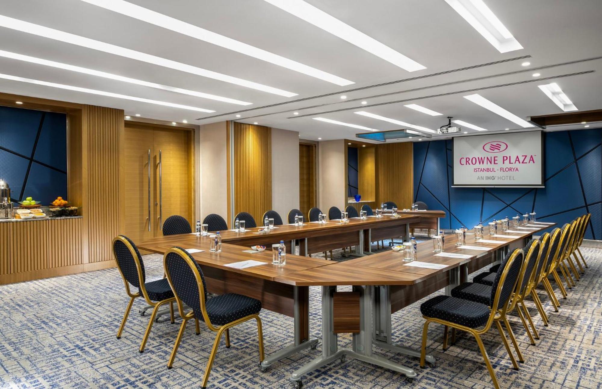Crowne Plaza Florya By Ihg 5* Istanbul