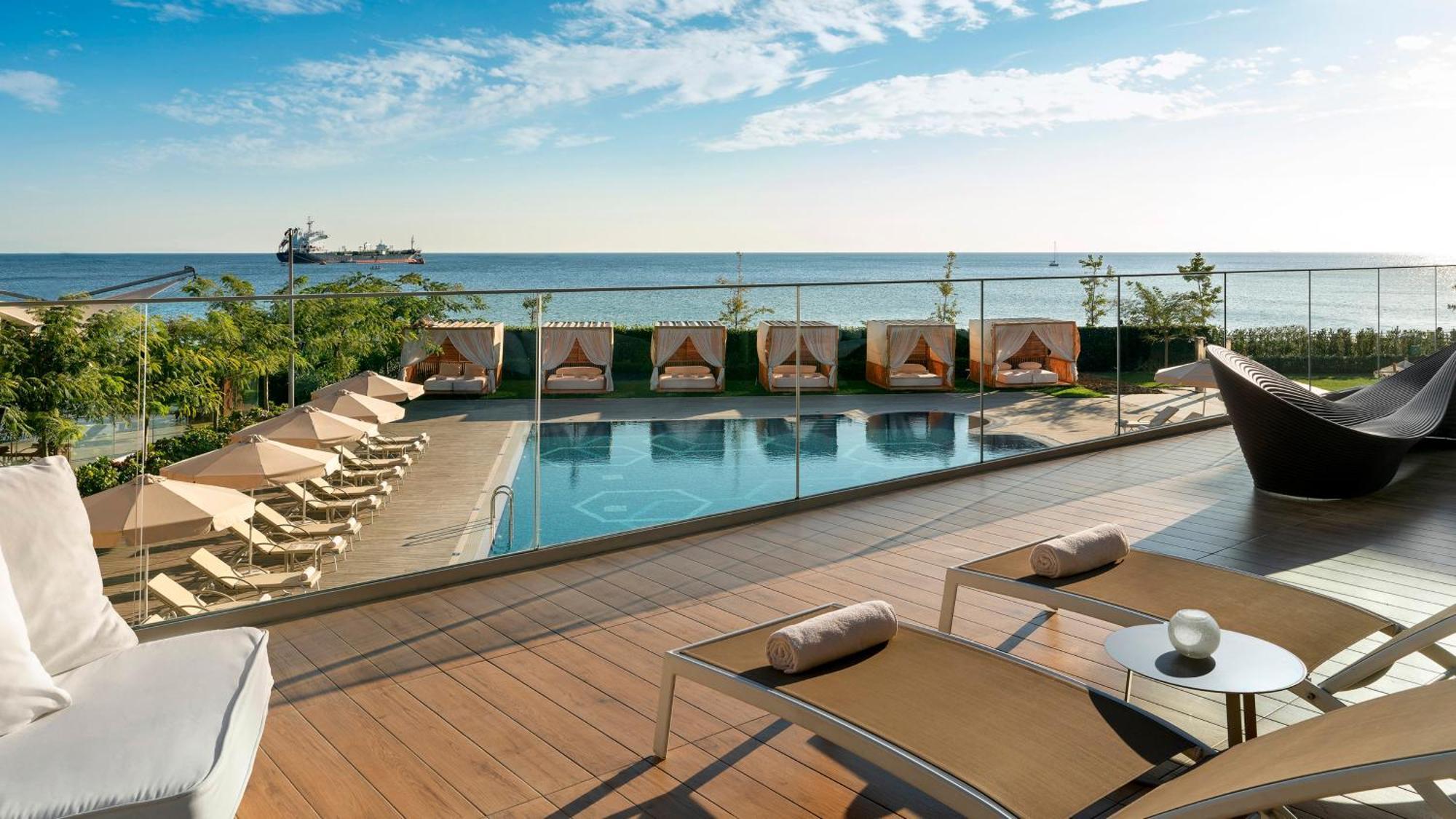 Crowne Plaza Florya By Ihg Hotel