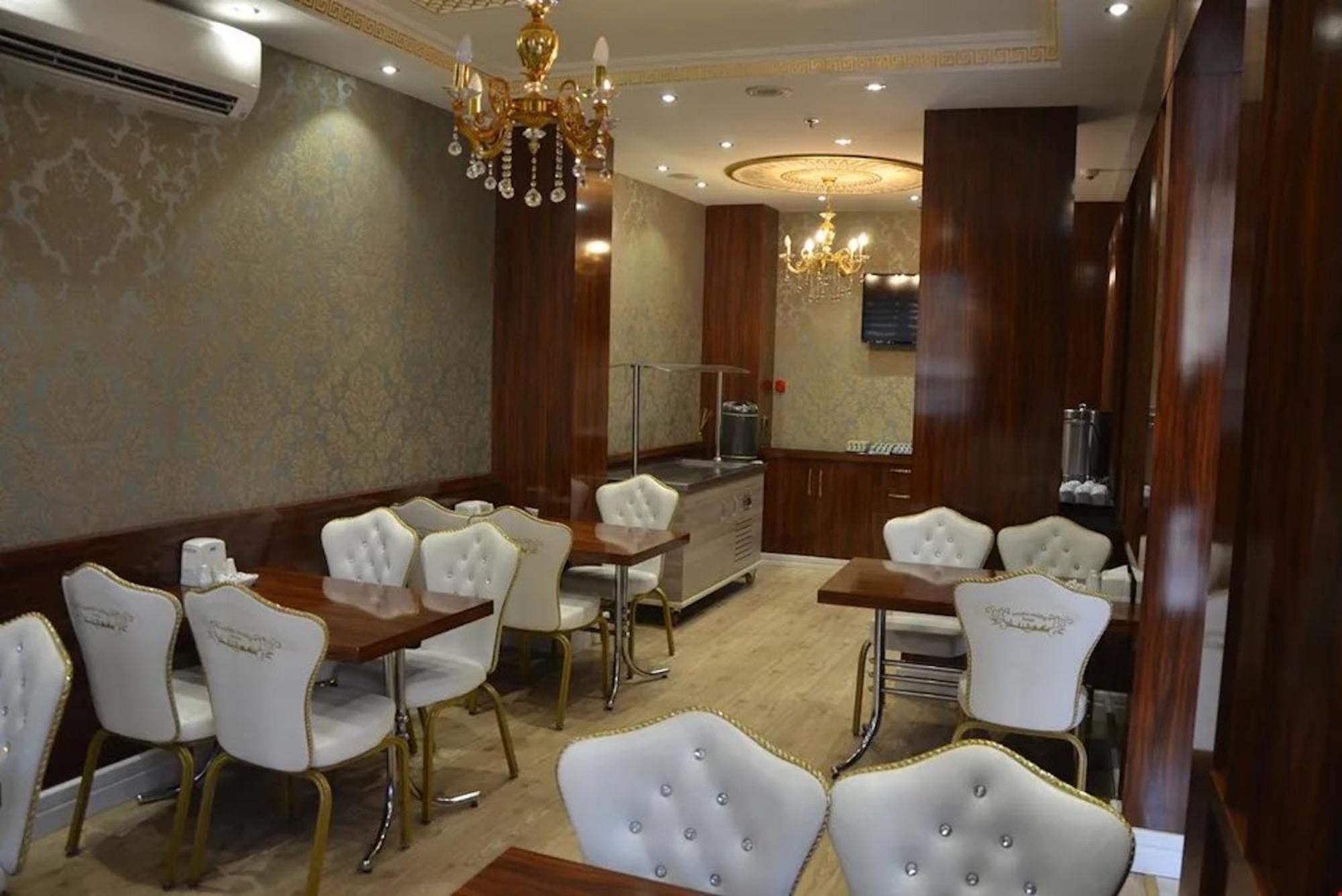 Hotel Sahra Airport