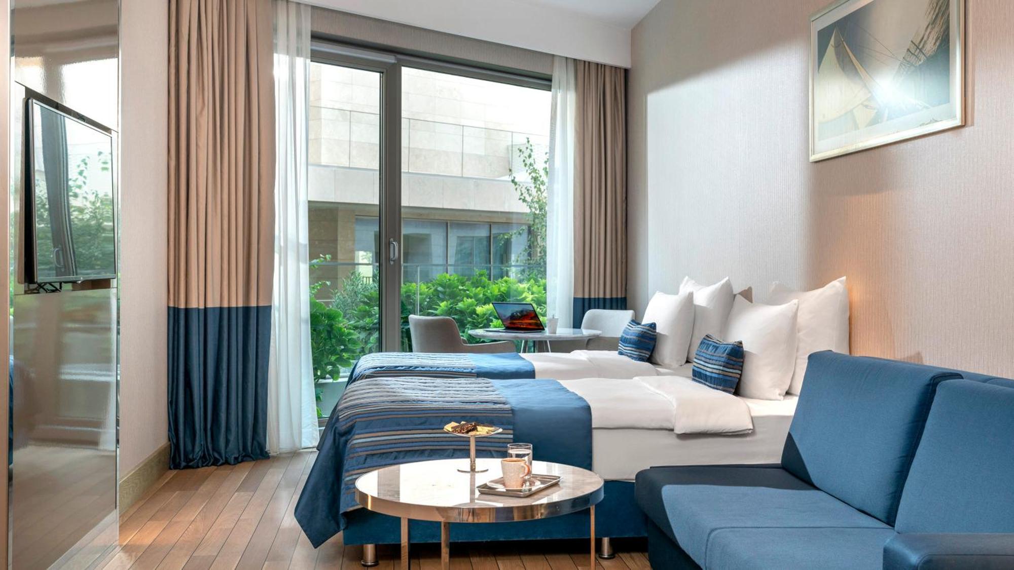 Hotel Crowne Plaza Florya By Ihg