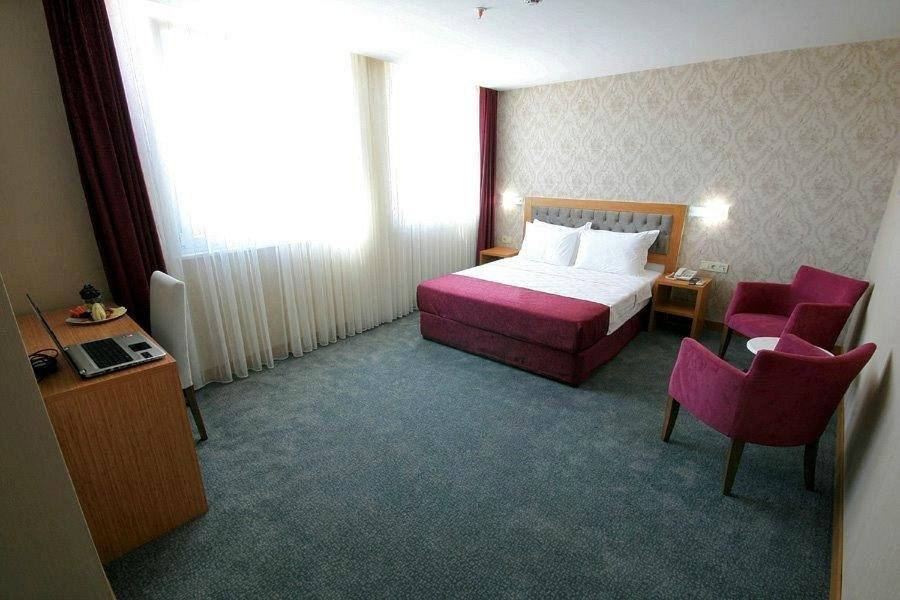 Epica Luxury Aparthotel *