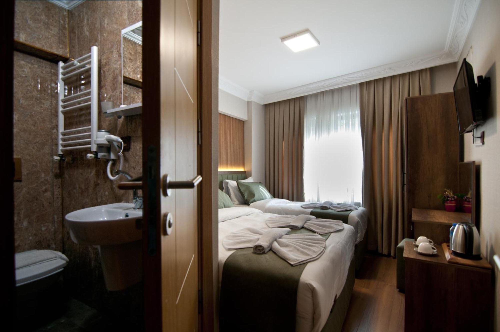 Otel Aurora Eco *