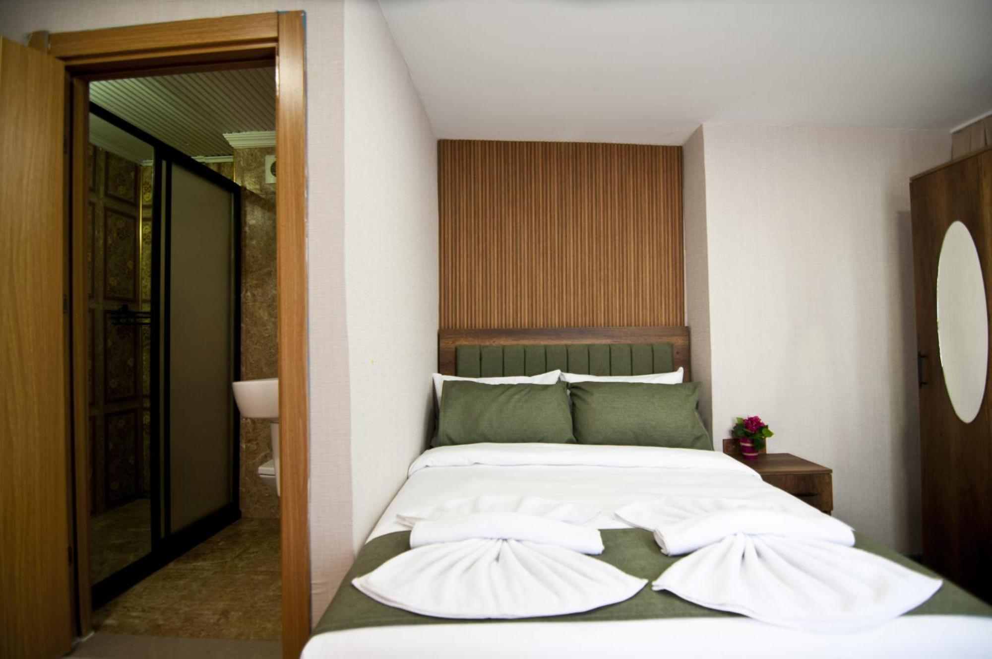 Otel Aurora Eco *