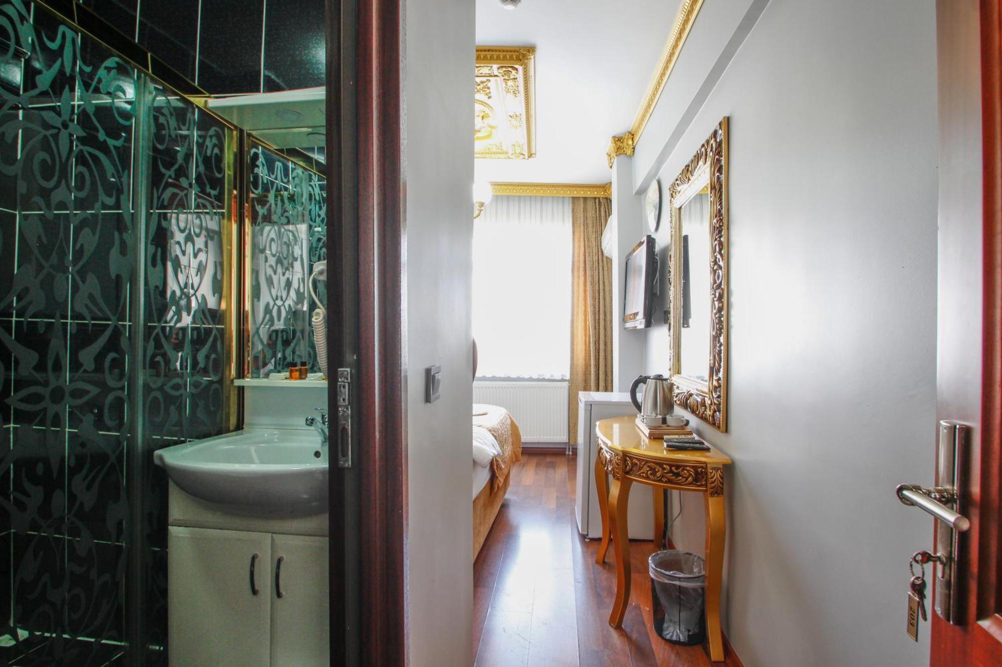 Californiacityhotel Istanbul