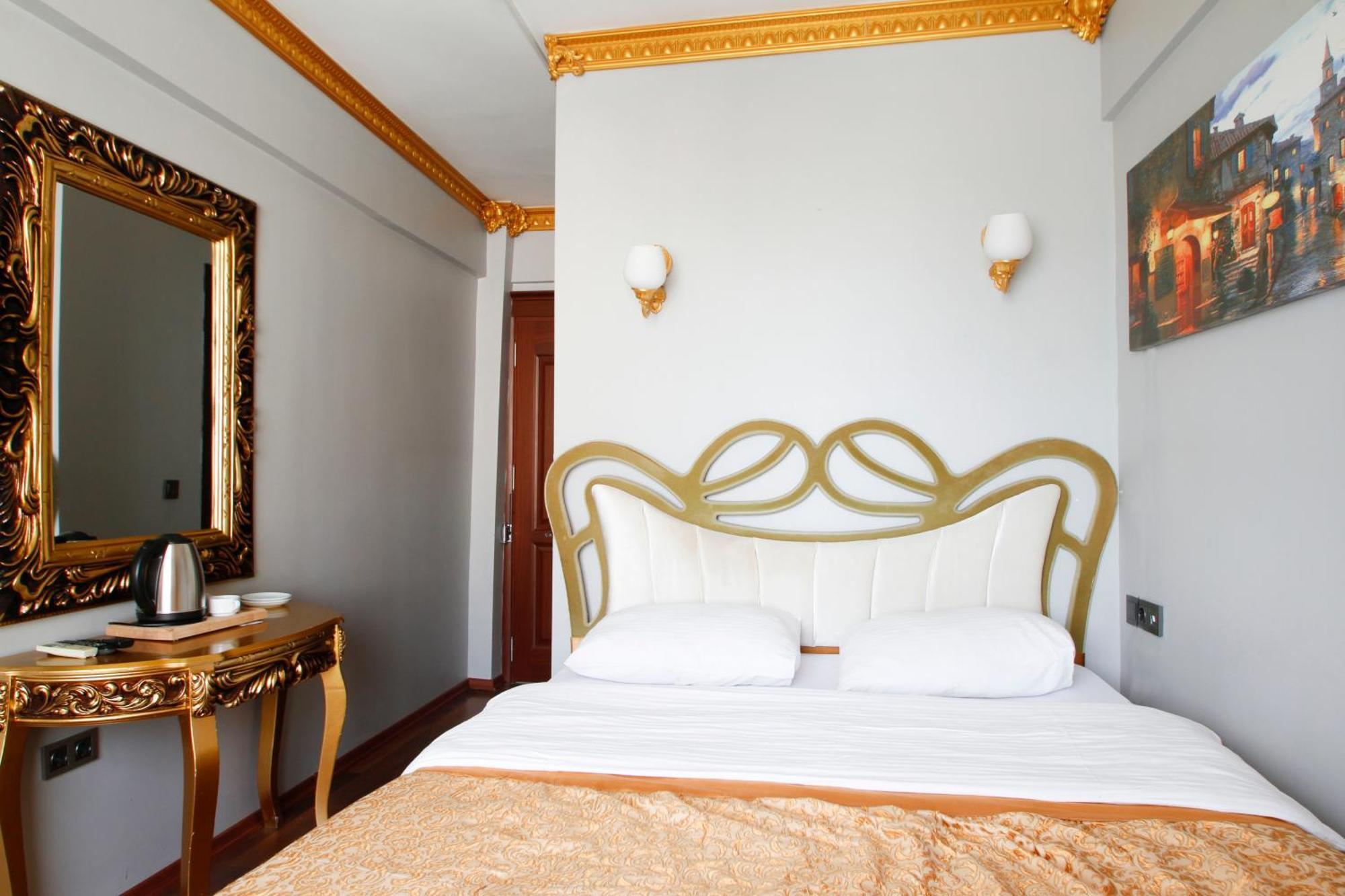Hotel Californiacityhotel *