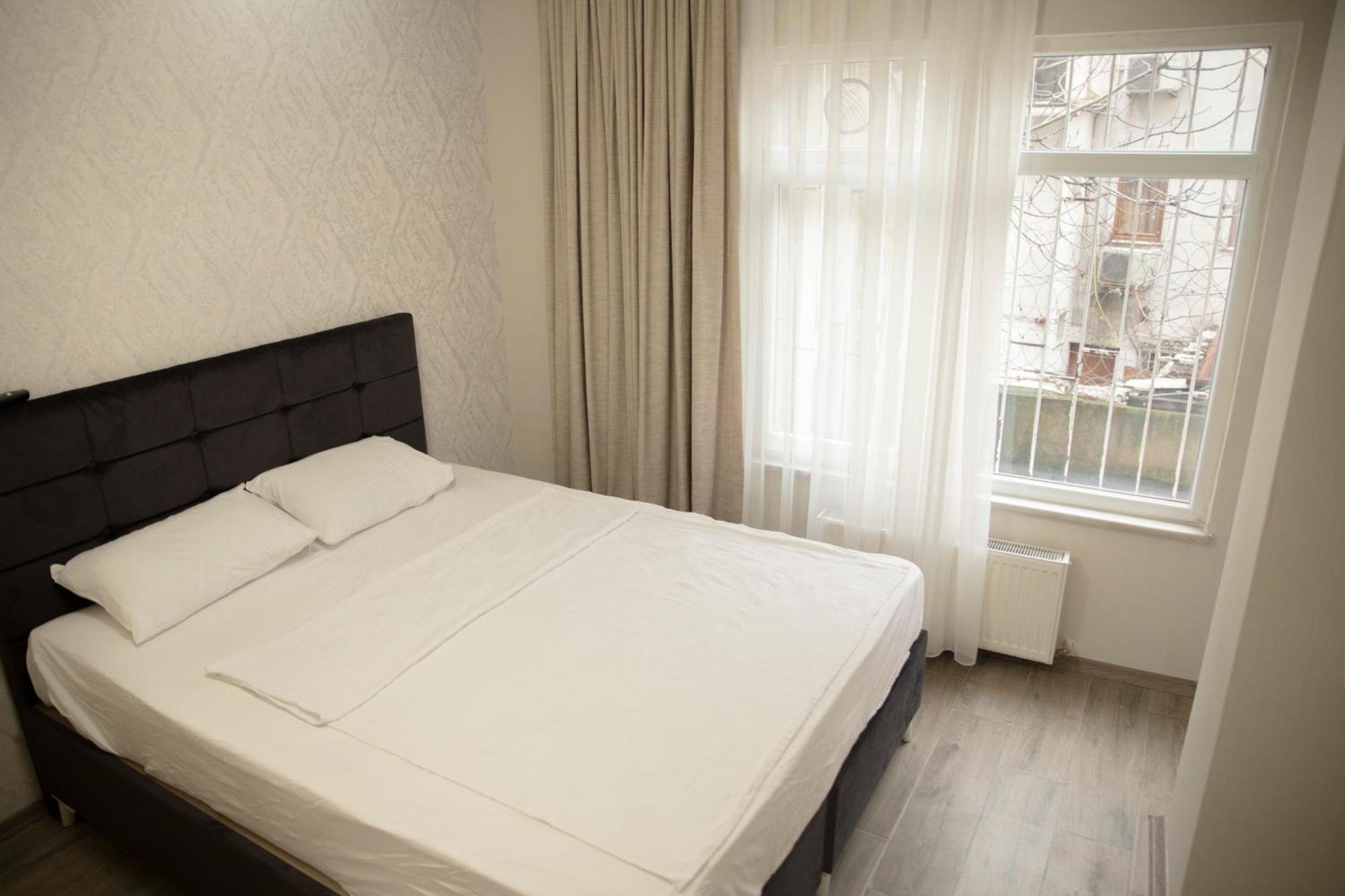 Aparthotel Dedem *
