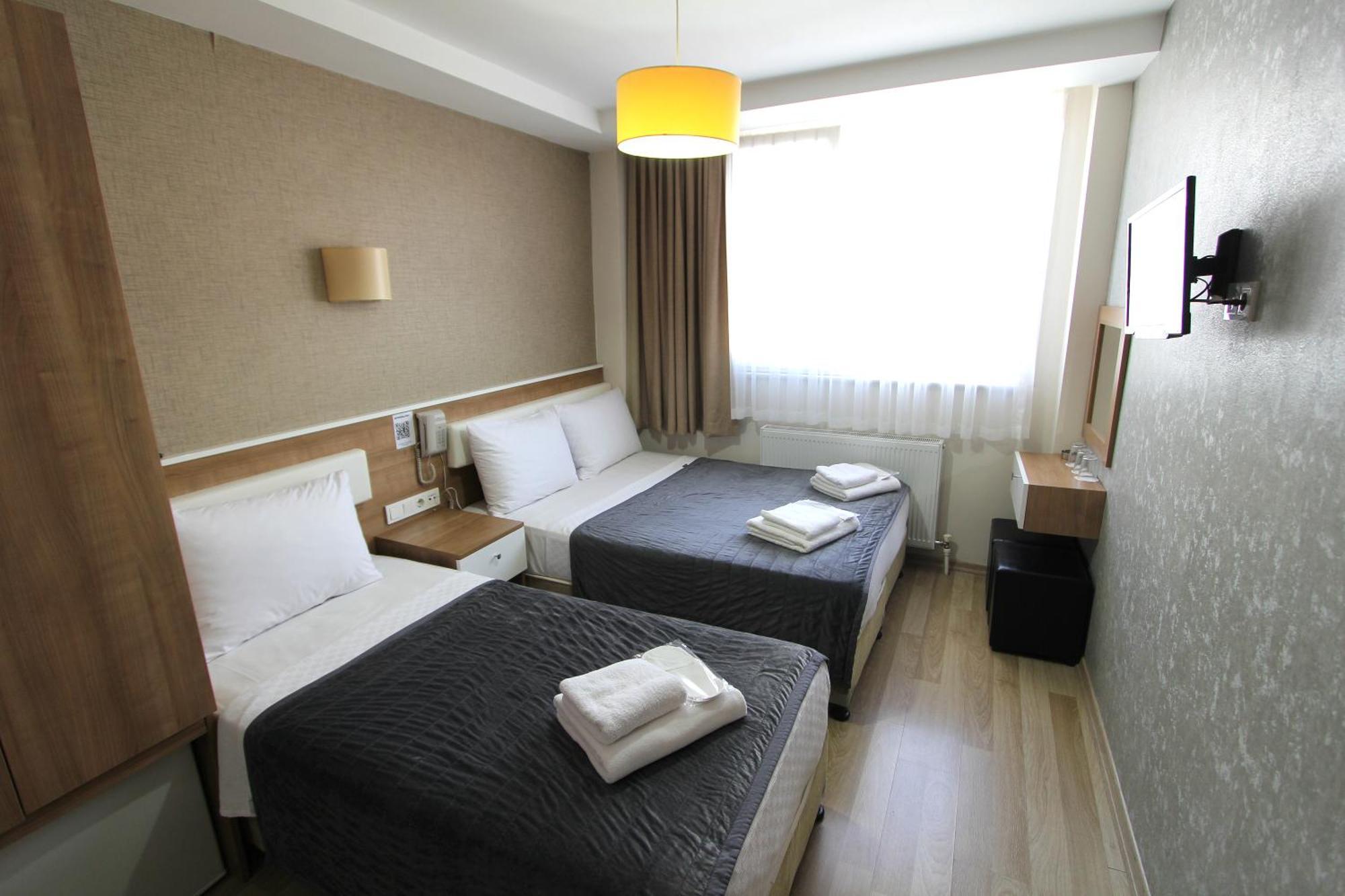Metrohill Hotel