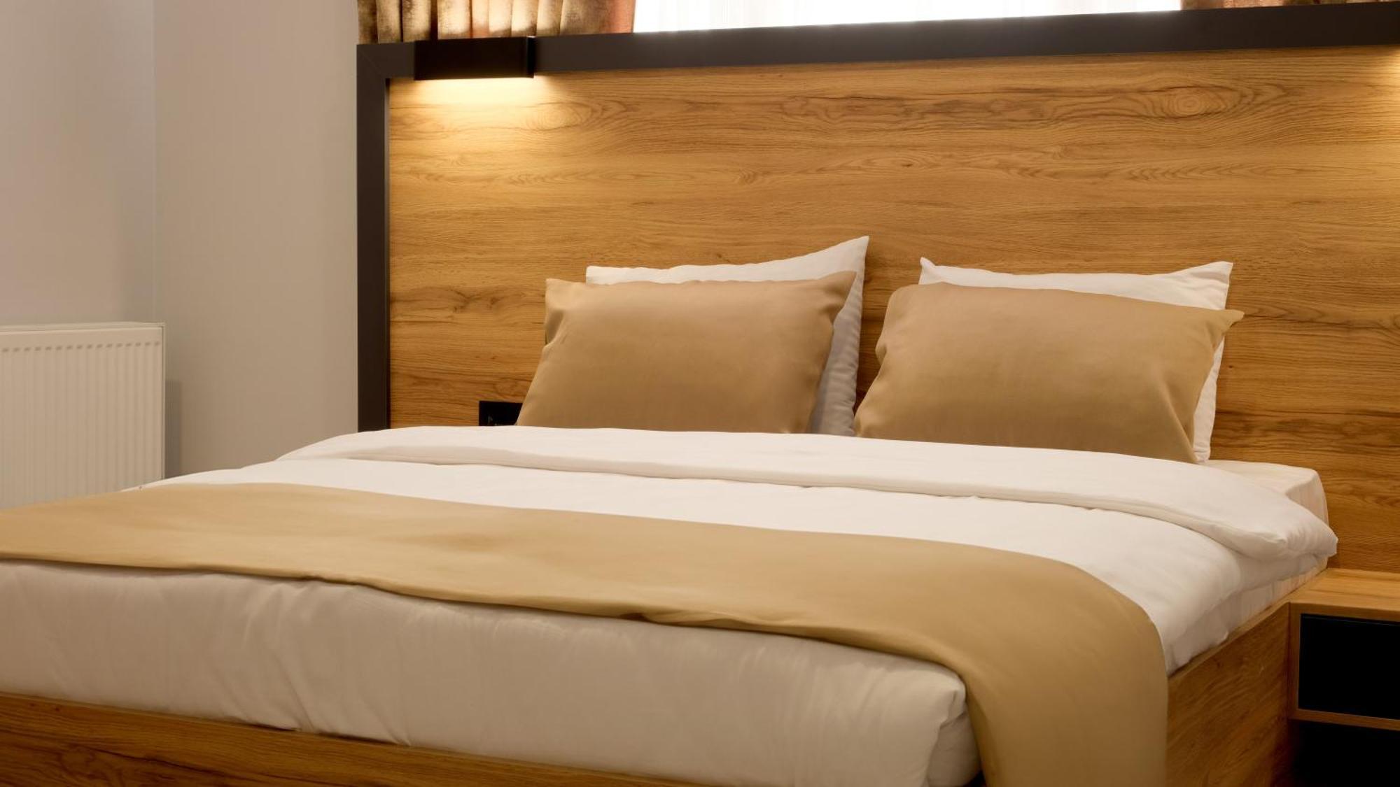Hotel Sirius Deluxe 4*