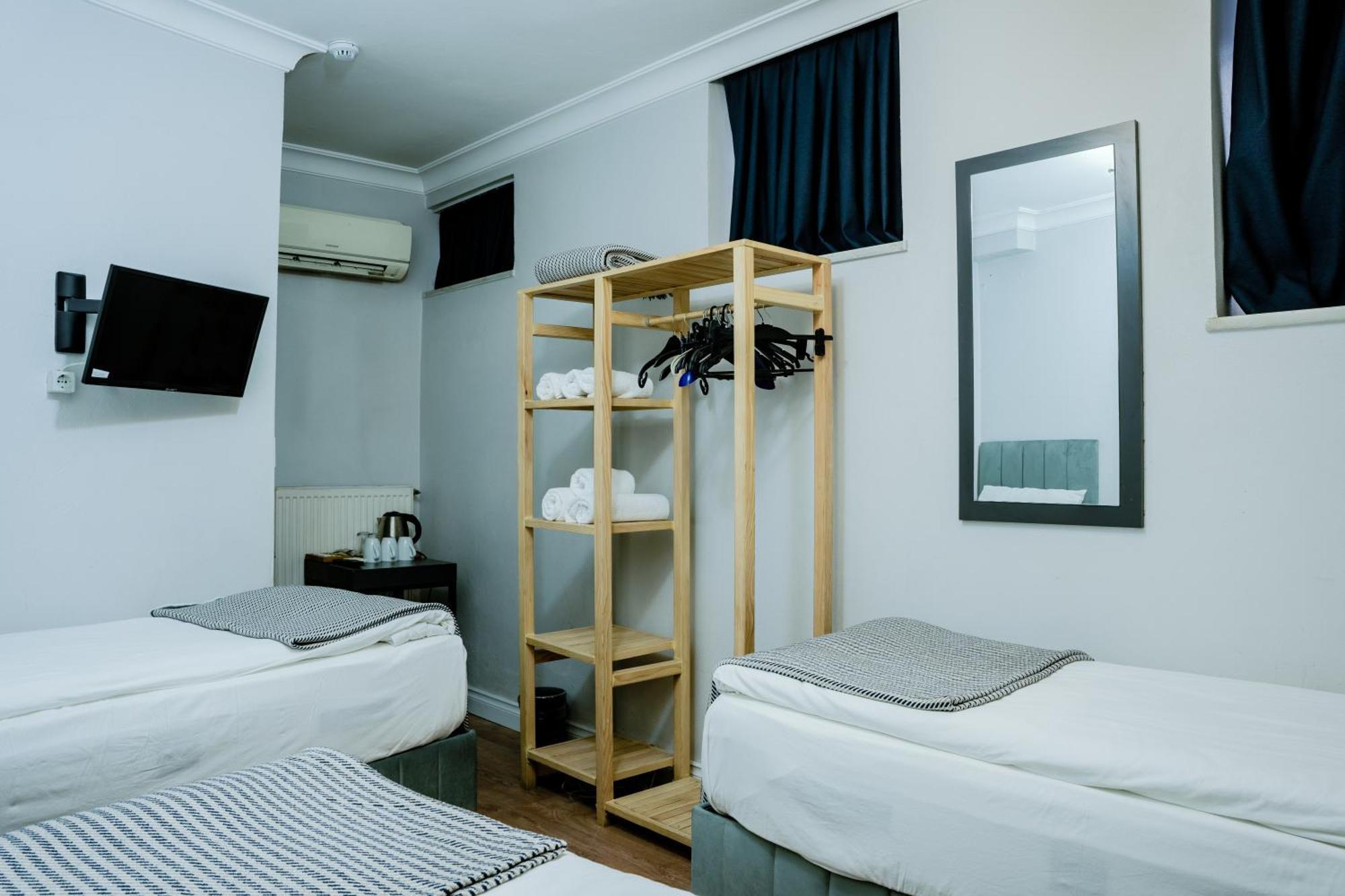 Bed & Breakfast November *