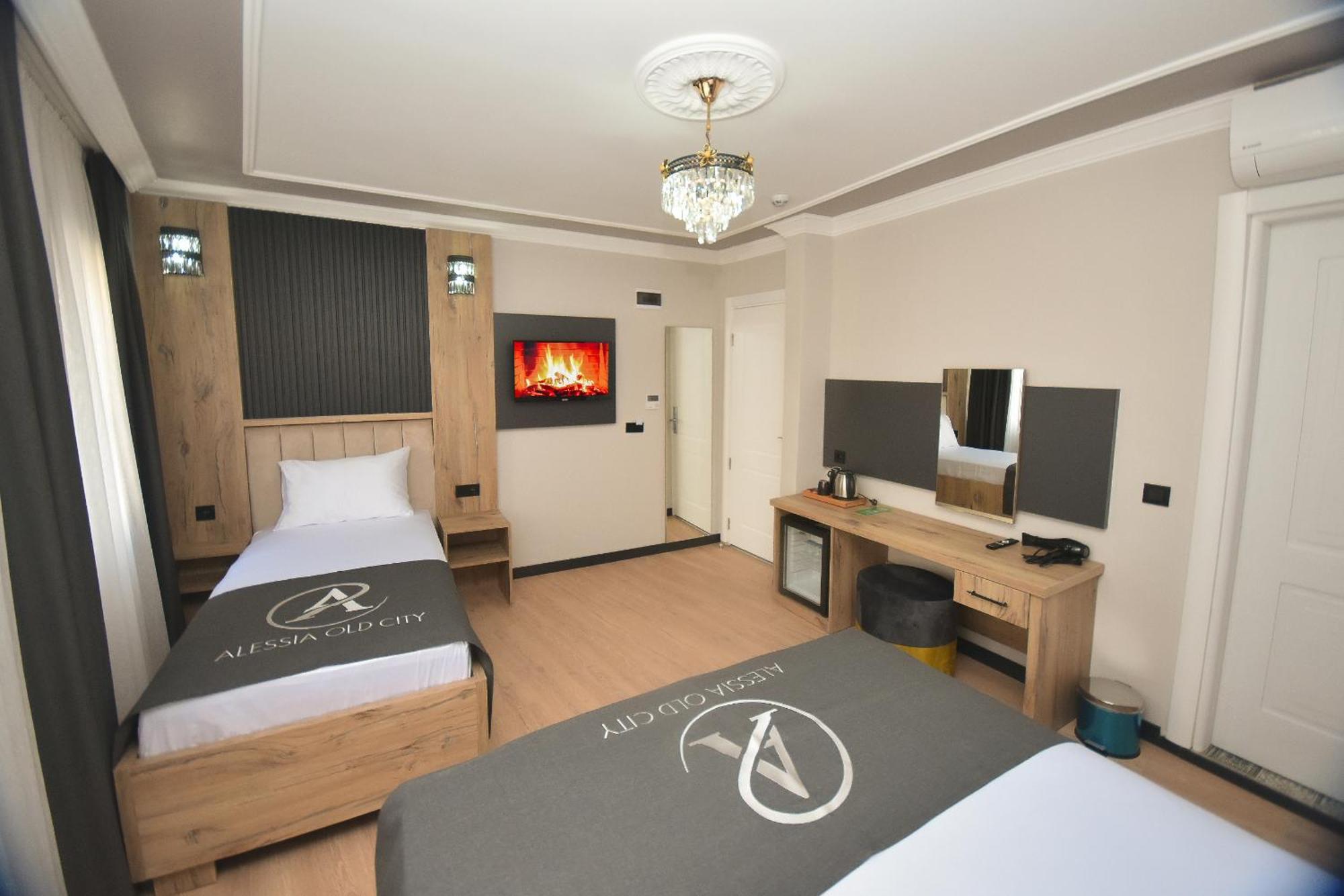 Hotel Alessia Old *