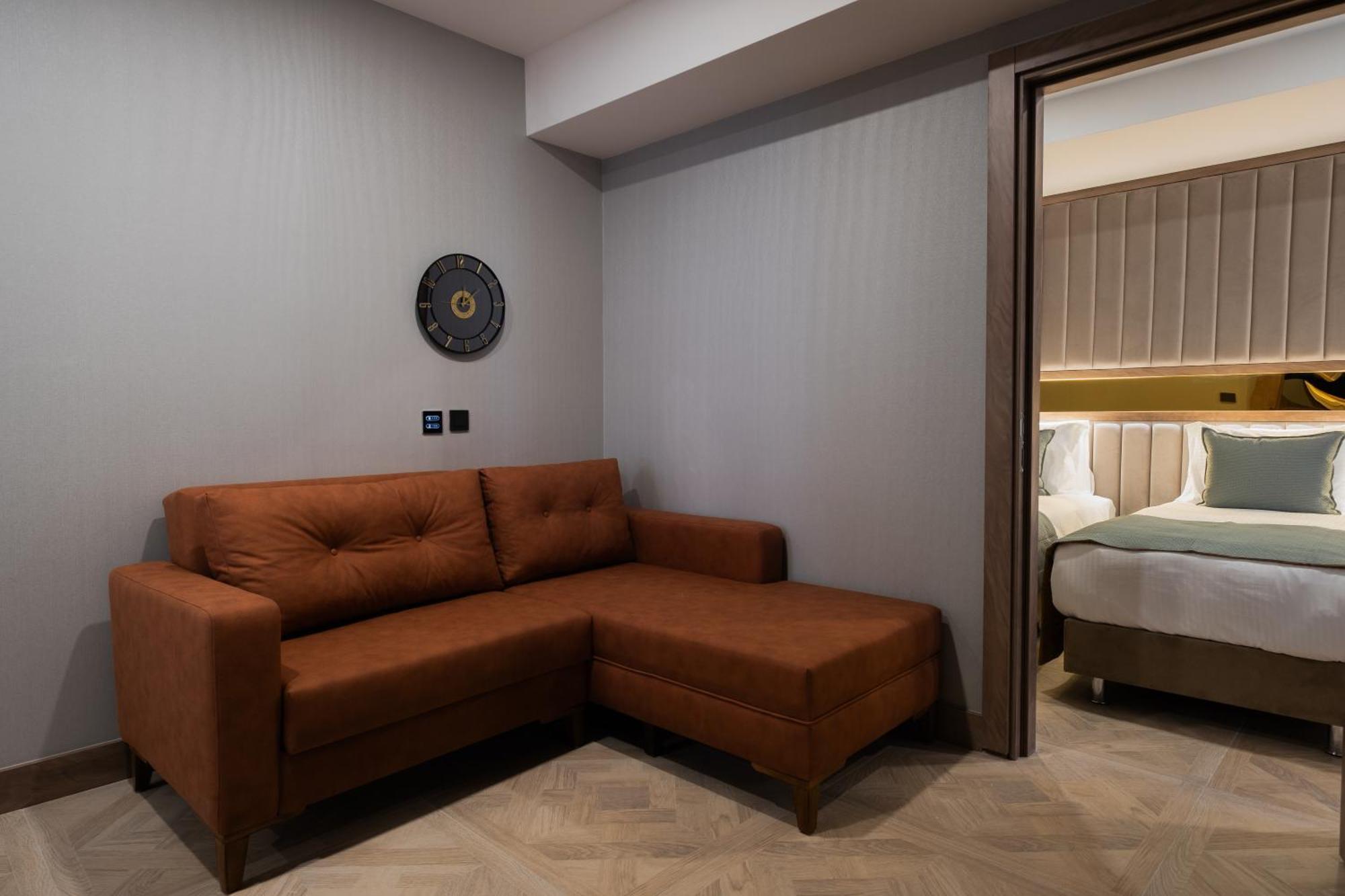 Buke Bomonti Hotel