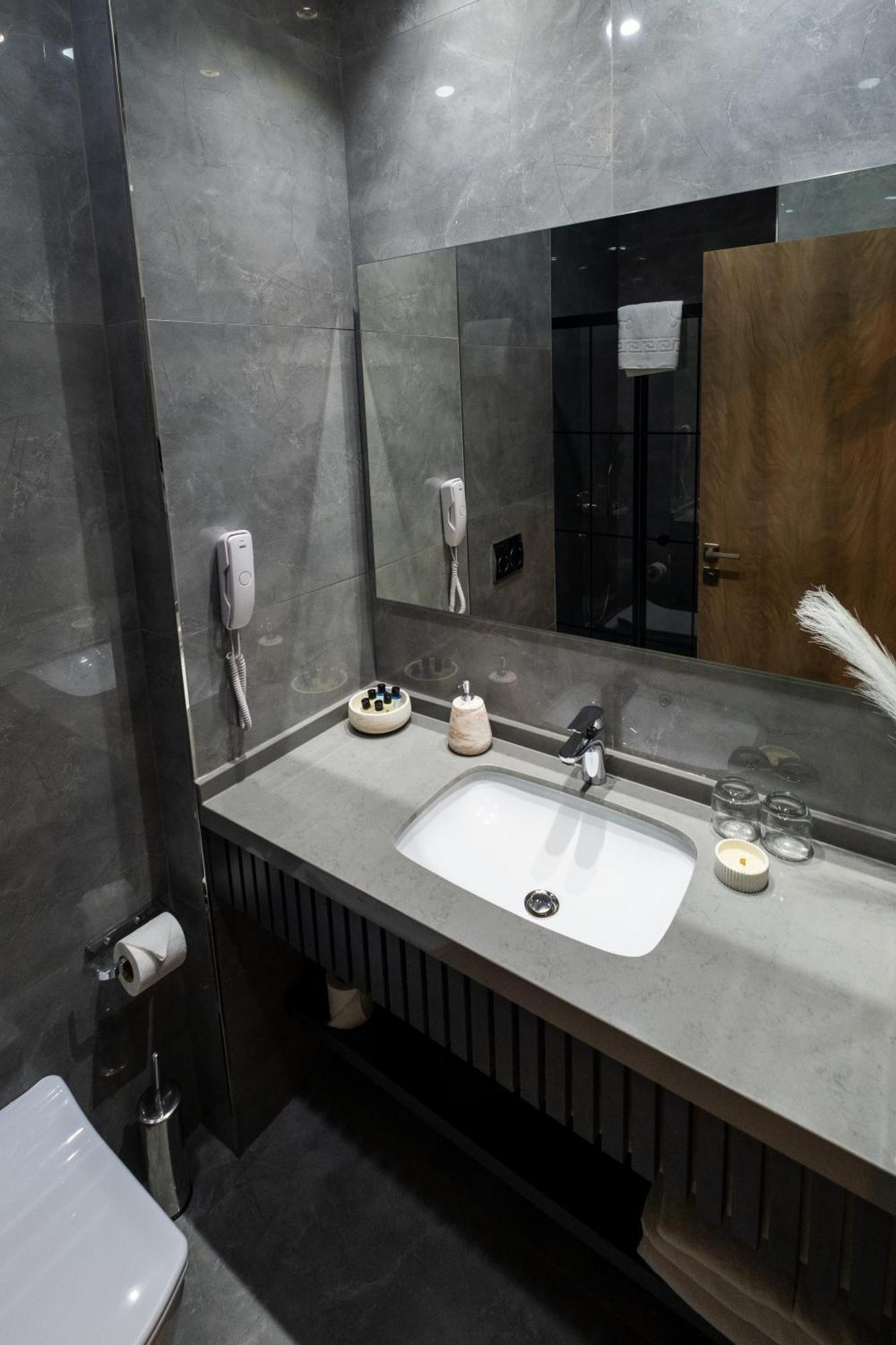 Hotel Buke Bomonti 4*